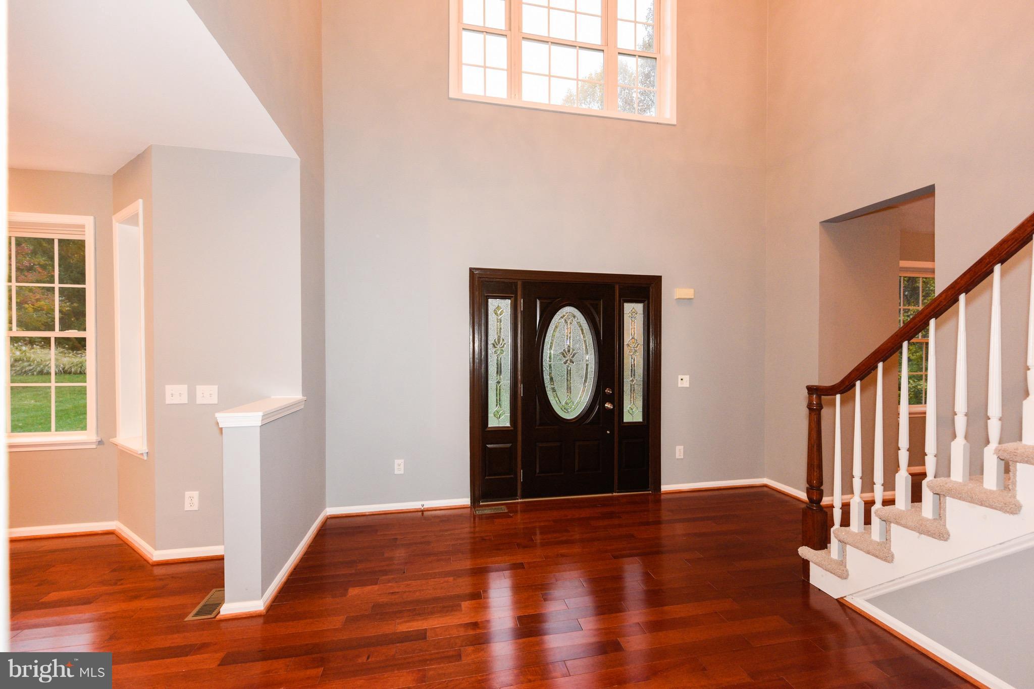 WARREN RAYMOND L PROP - Residential Lease