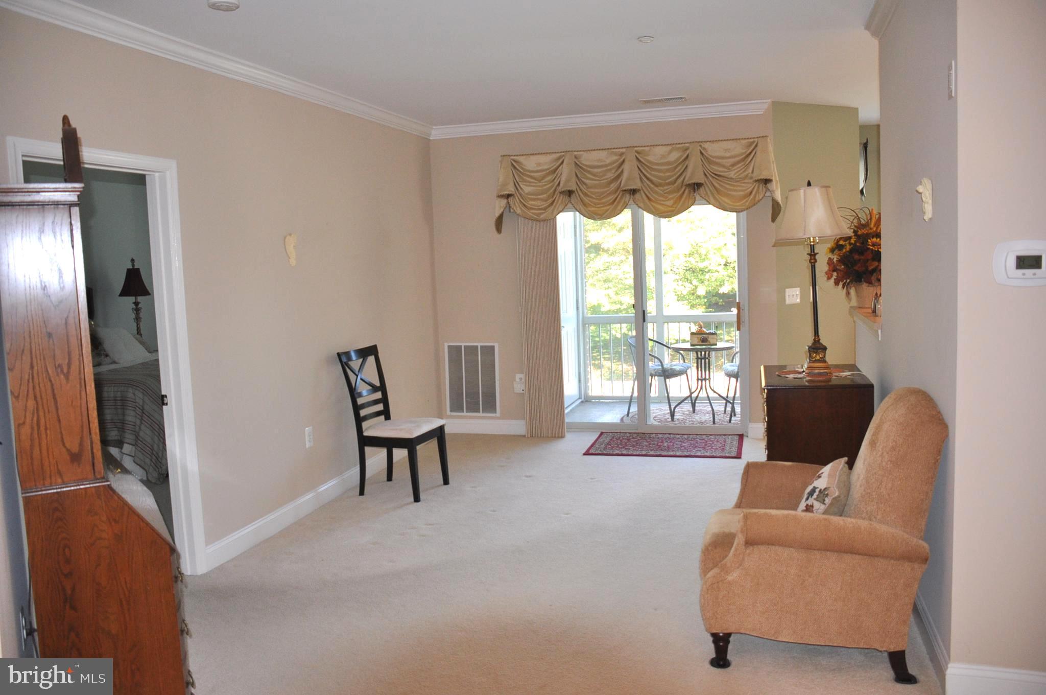 EMERALD HILLS - Residential