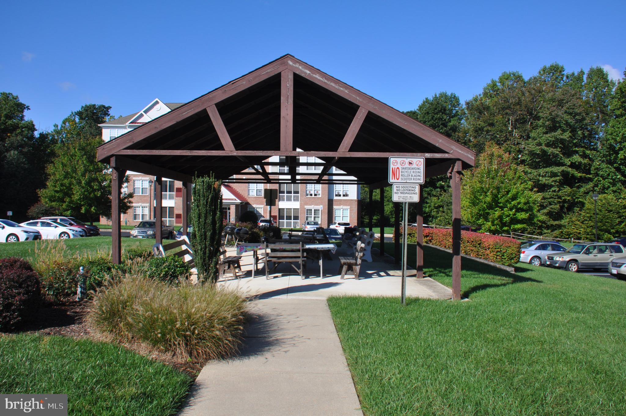 EMERALD HILLS - Residential