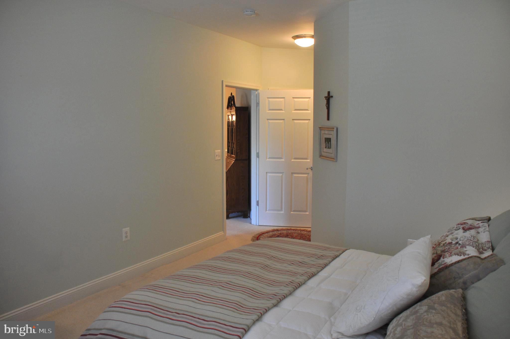 EMERALD HILLS - Residential