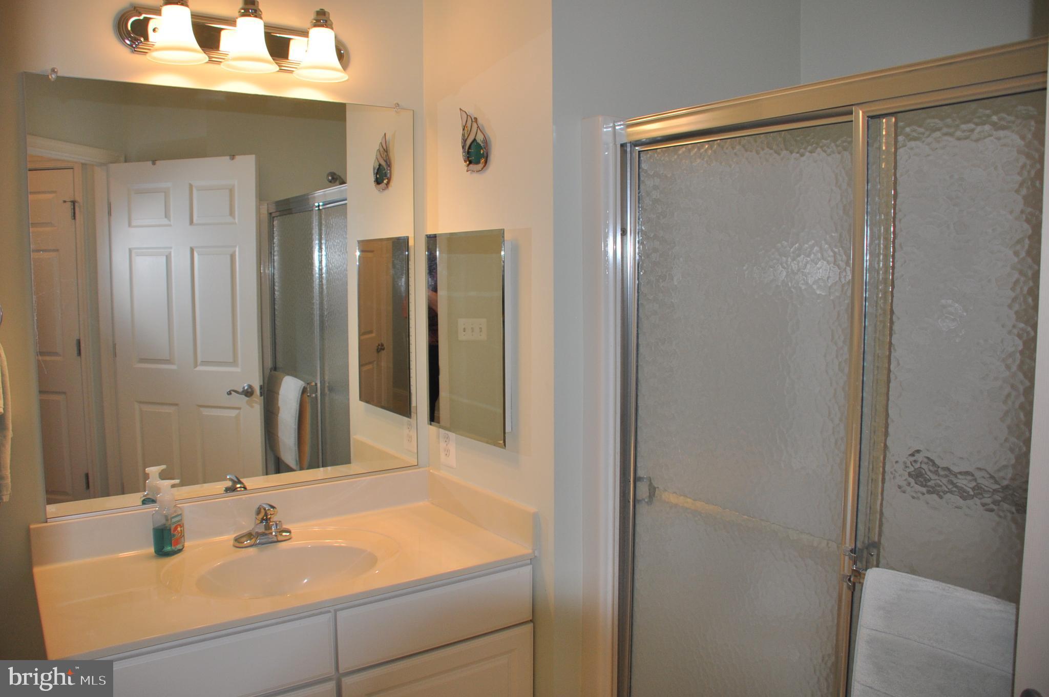 EMERALD HILLS - Residential