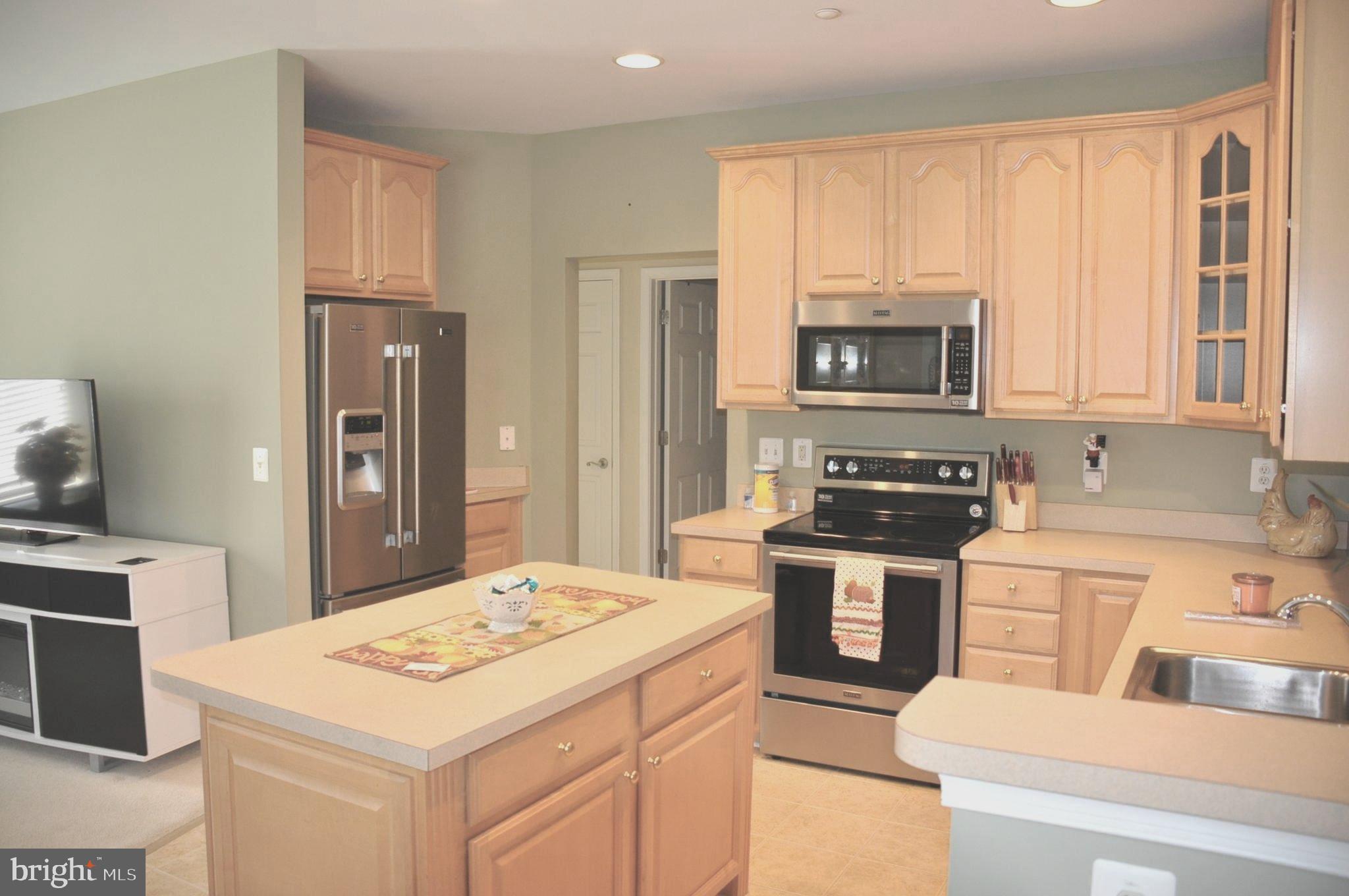 EMERALD HILLS - Residential