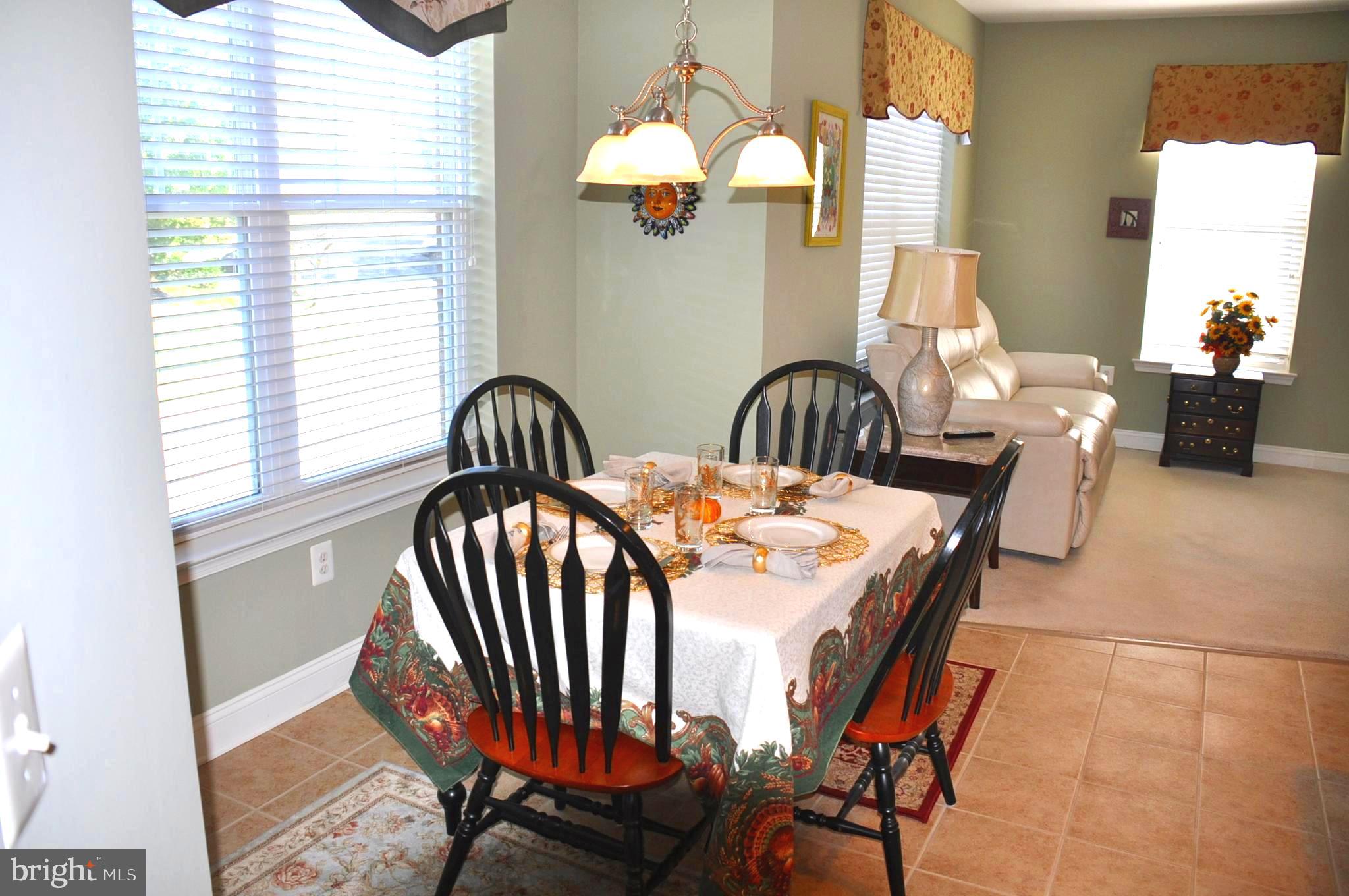 EMERALD HILLS - Residential