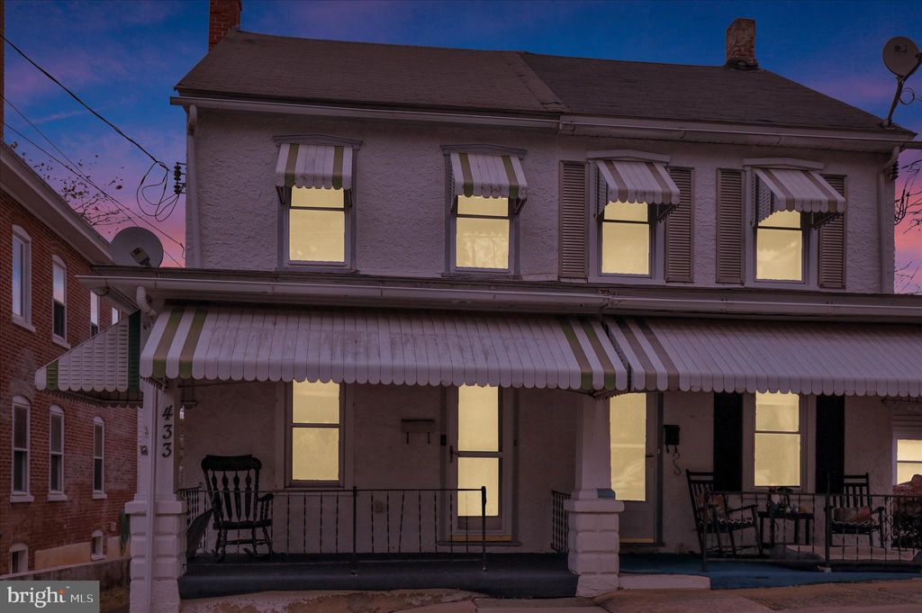 Photo of 433 May Street, POTTSTOWN, PA 19464 (MLS # PAMC2161190)