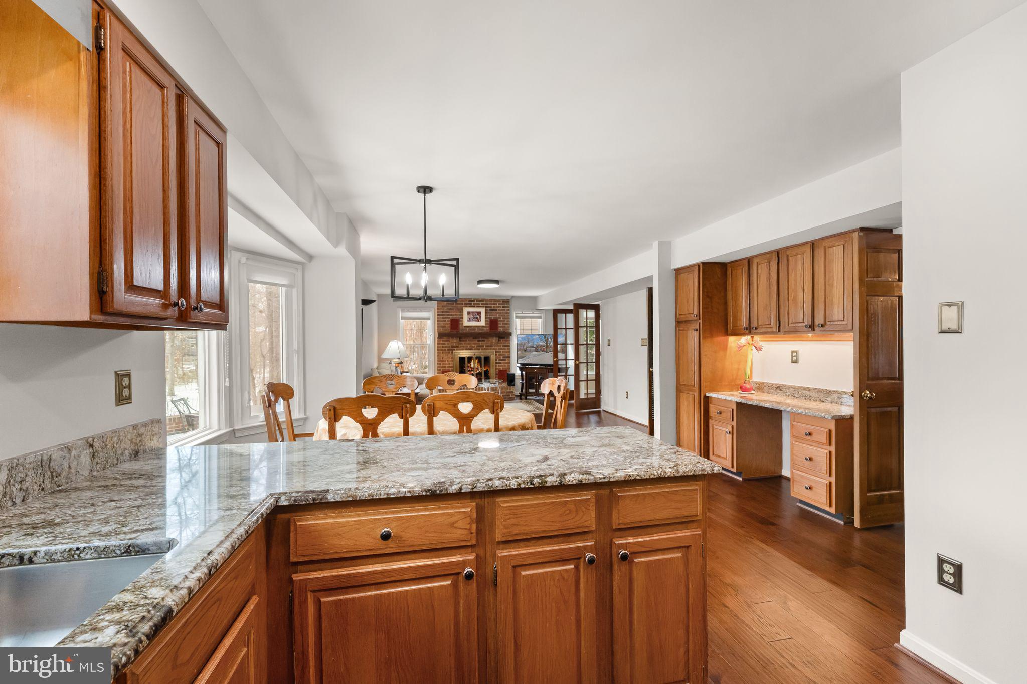 COUNTRYSIDE - Residential