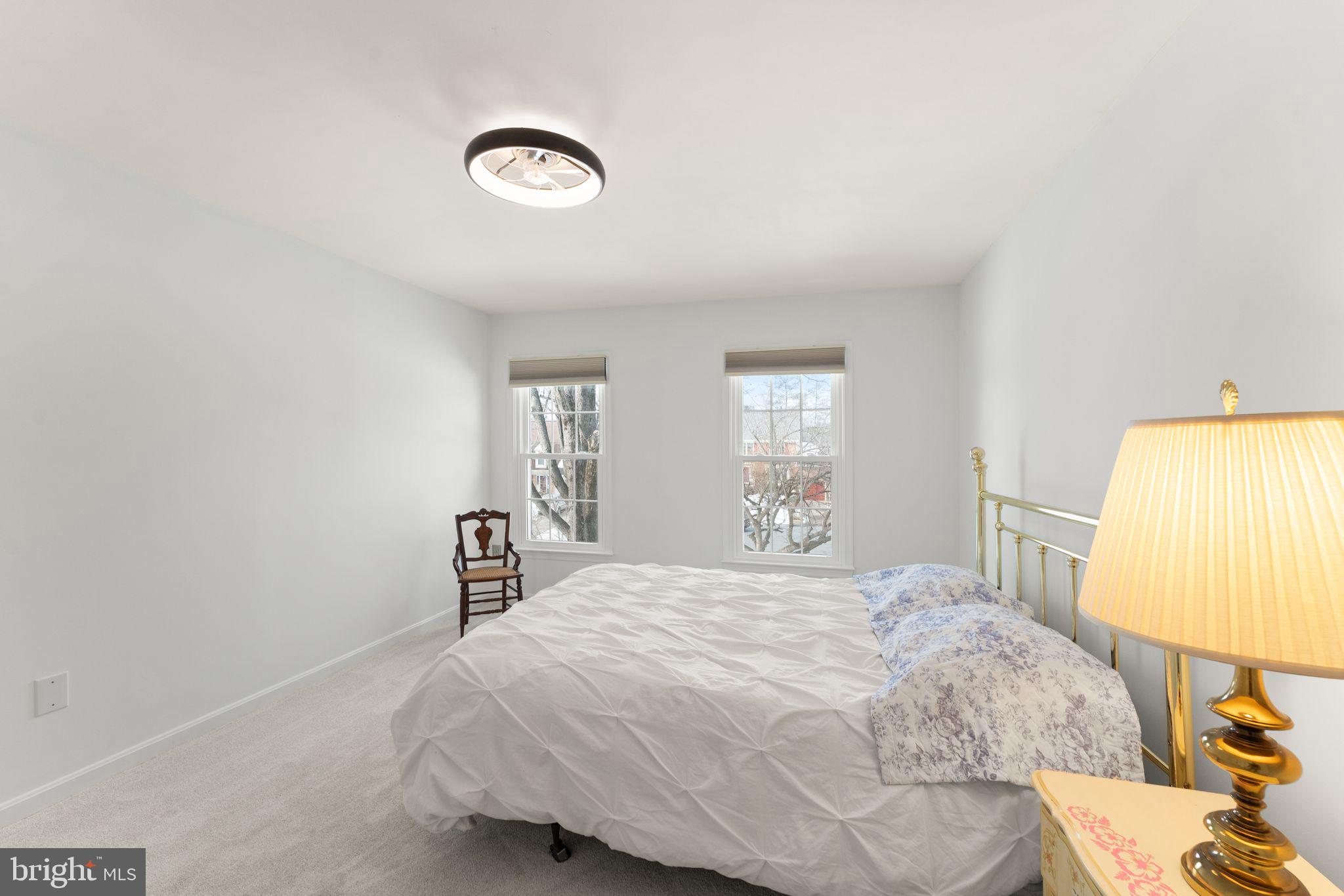 COUNTRYSIDE - Residential