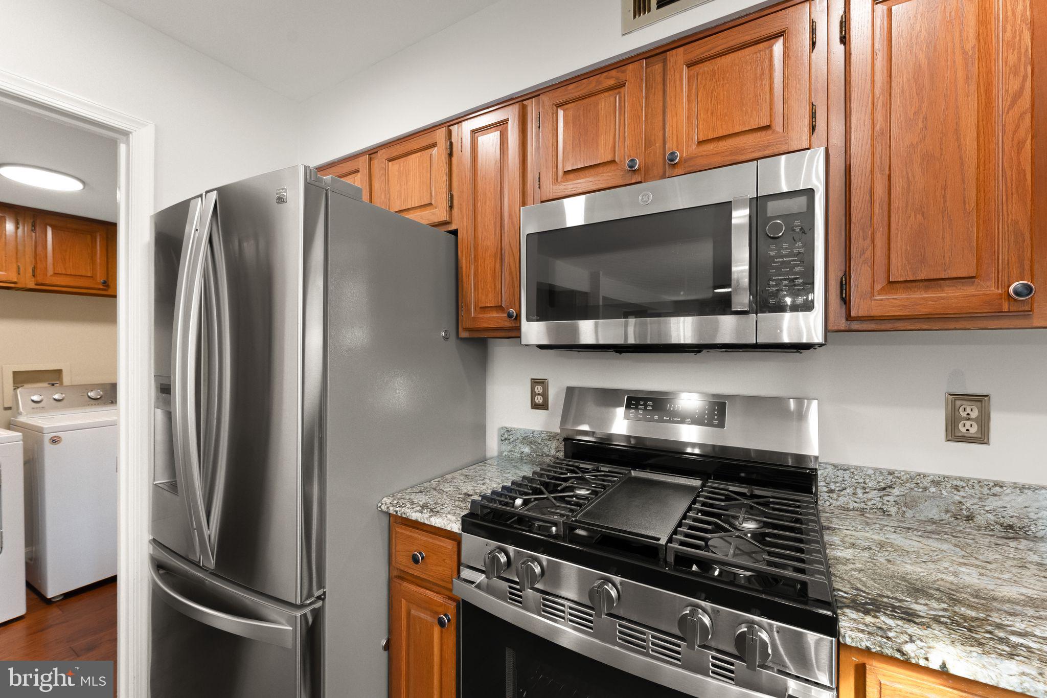 COUNTRYSIDE - Residential