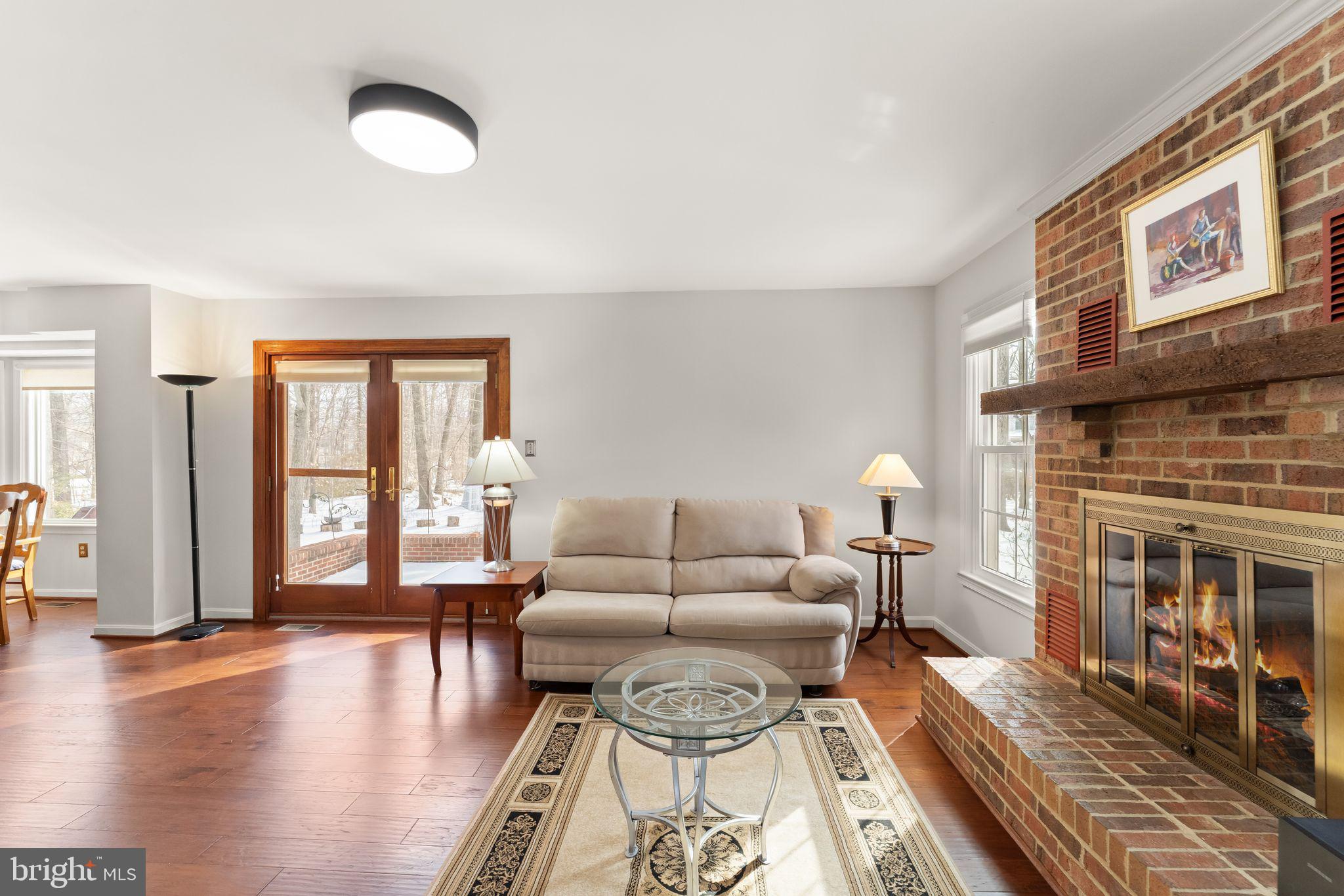 COUNTRYSIDE - Residential