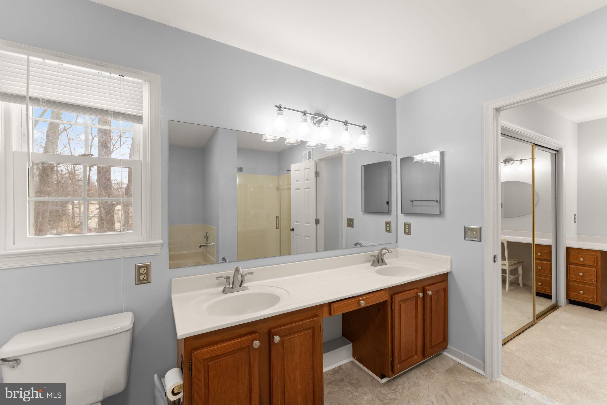 COUNTRYSIDE - Residential