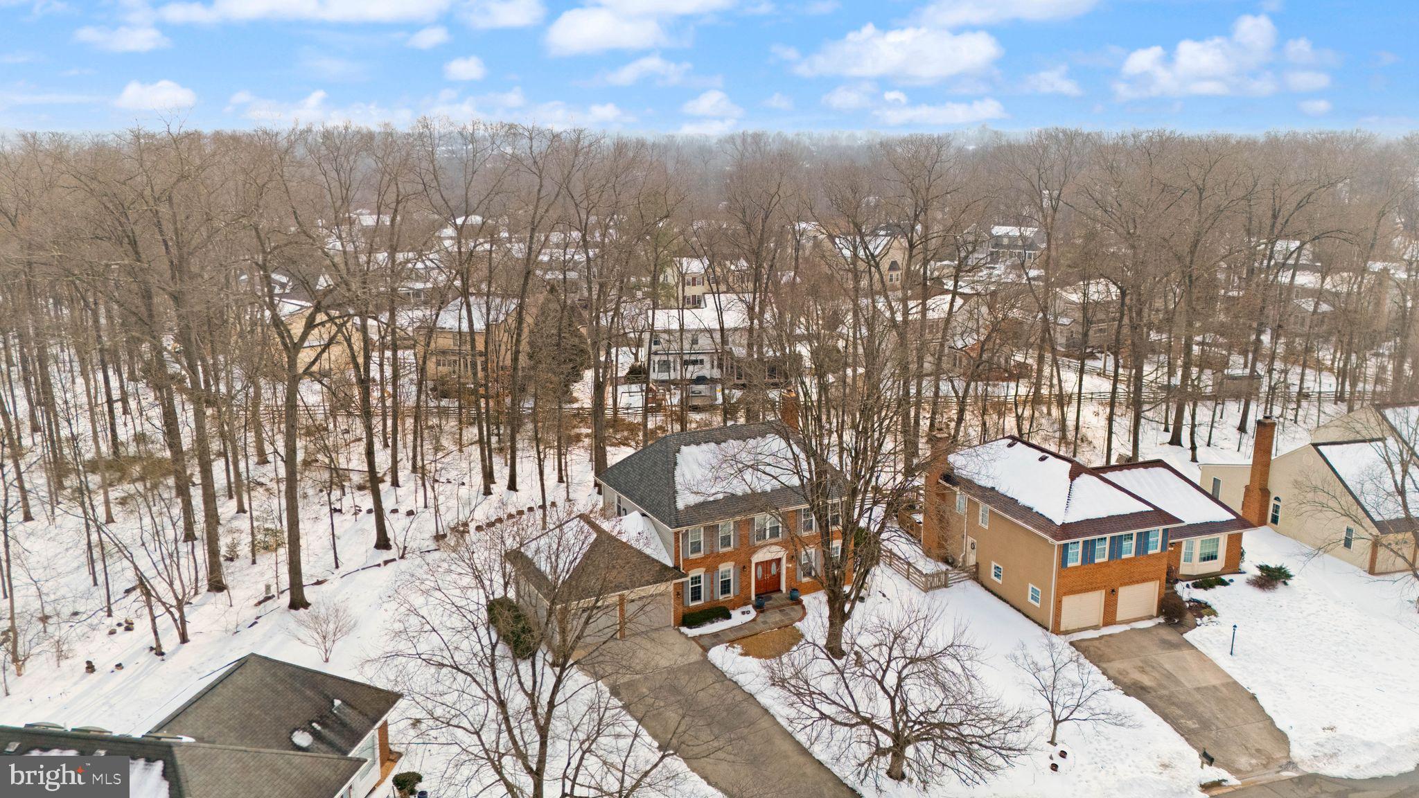 COUNTRYSIDE - Residential