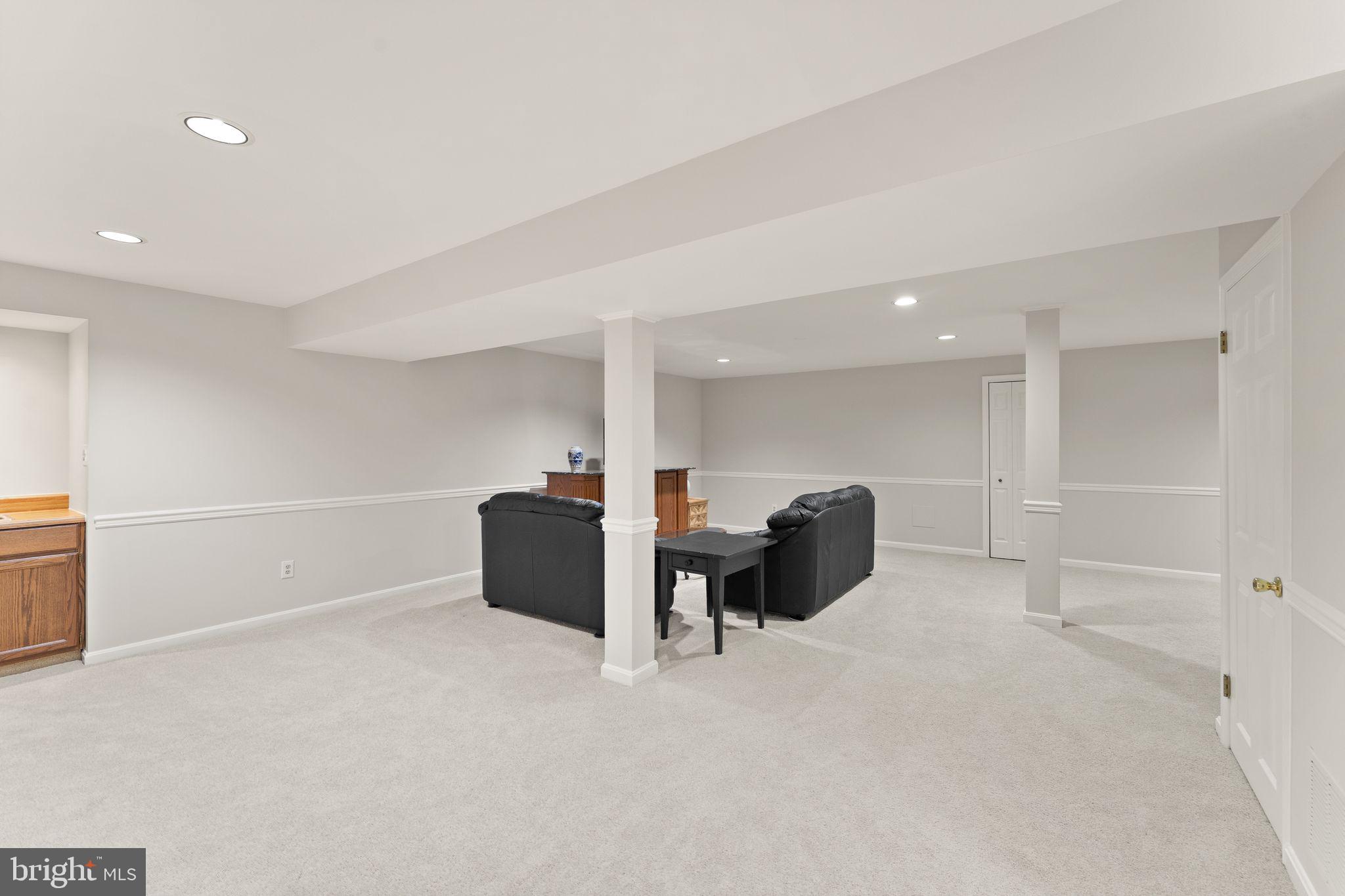 COUNTRYSIDE - Residential