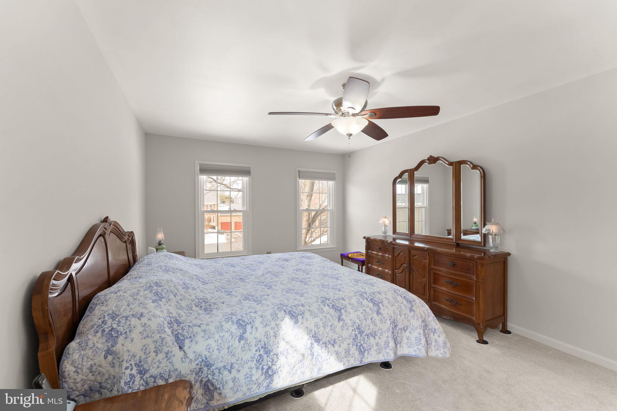 COUNTRYSIDE - Residential