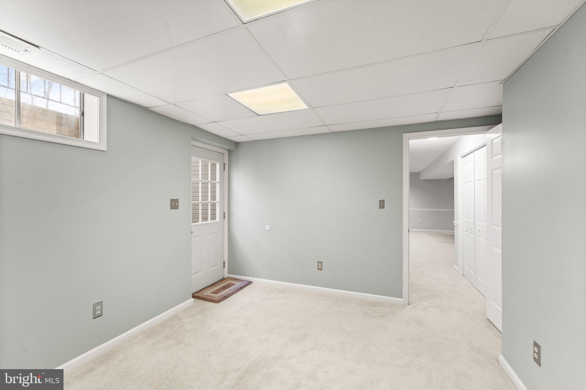 COUNTRYSIDE - Residential