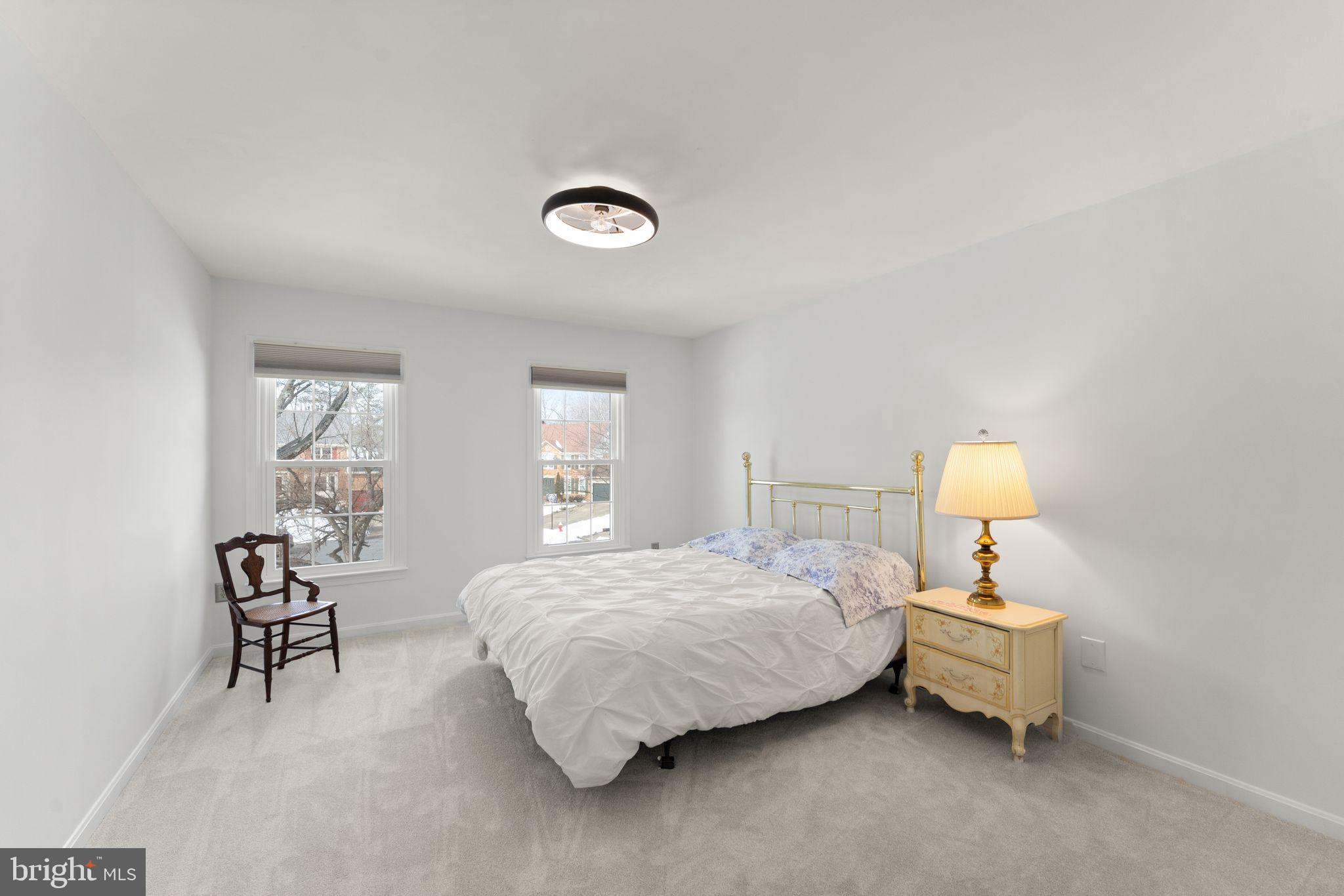 COUNTRYSIDE - Residential