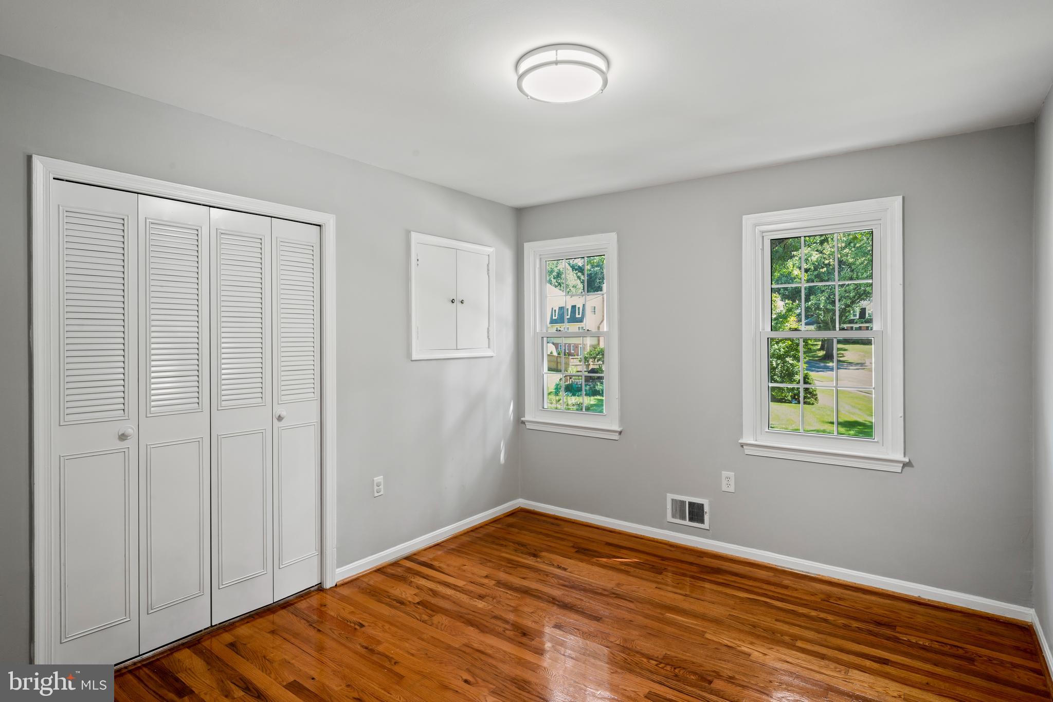 GLENFIELD MANOR - Residential