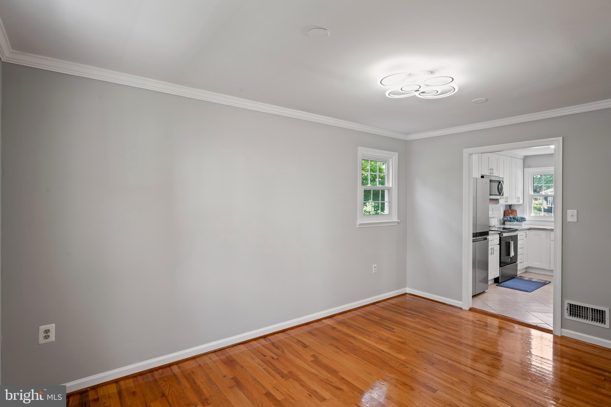 GLENFIELD MANOR - Residential