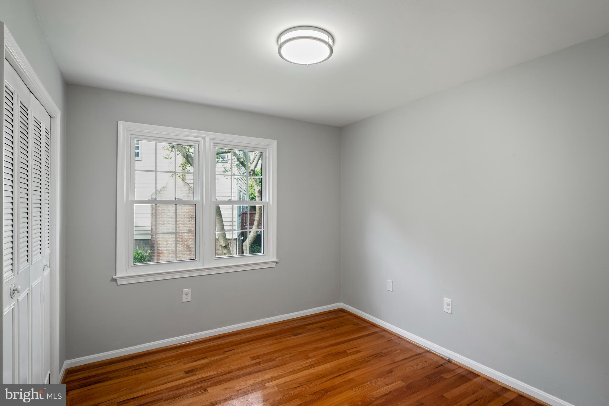 GLENFIELD MANOR - Residential