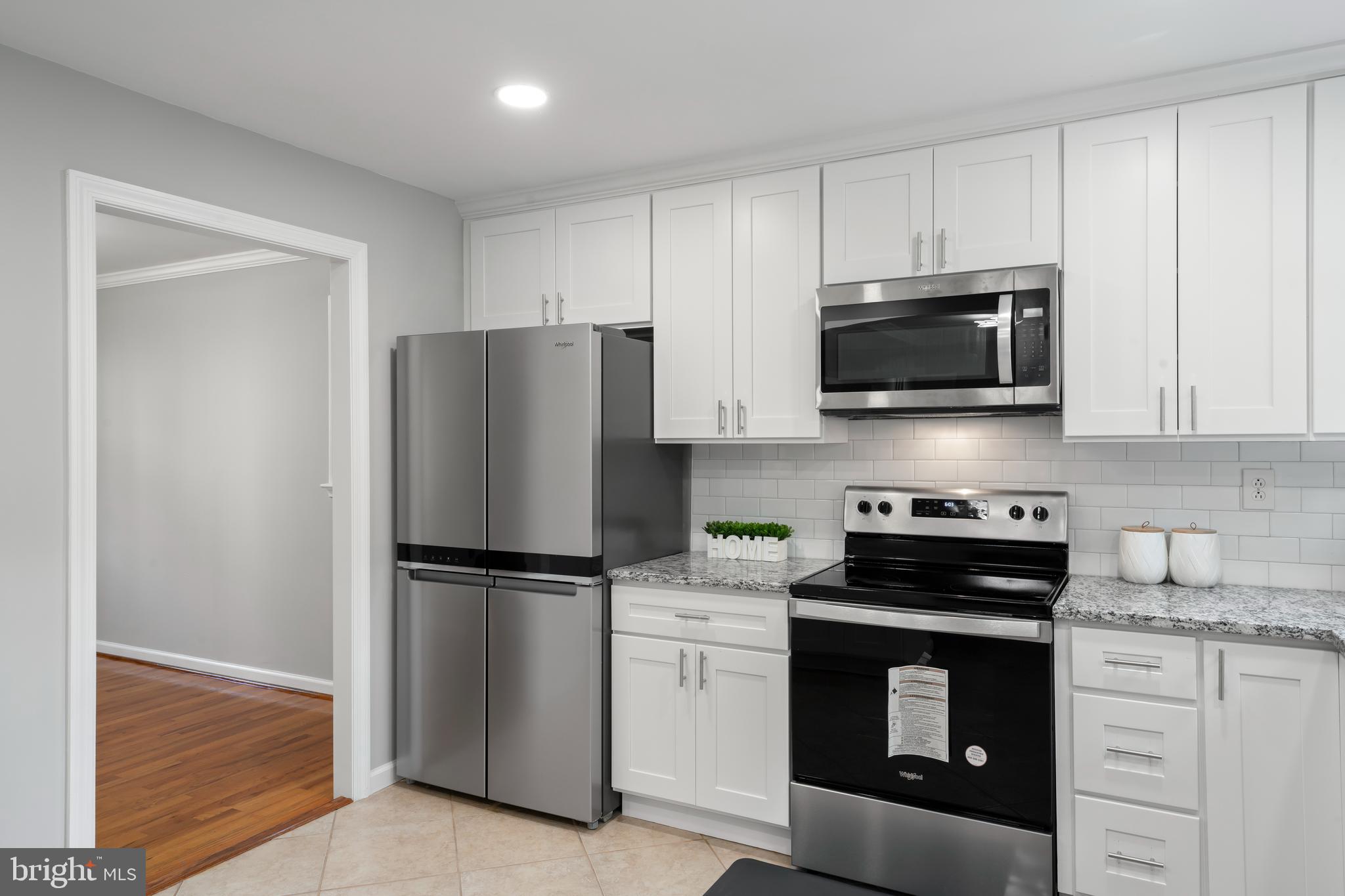 GLENFIELD MANOR - Residential