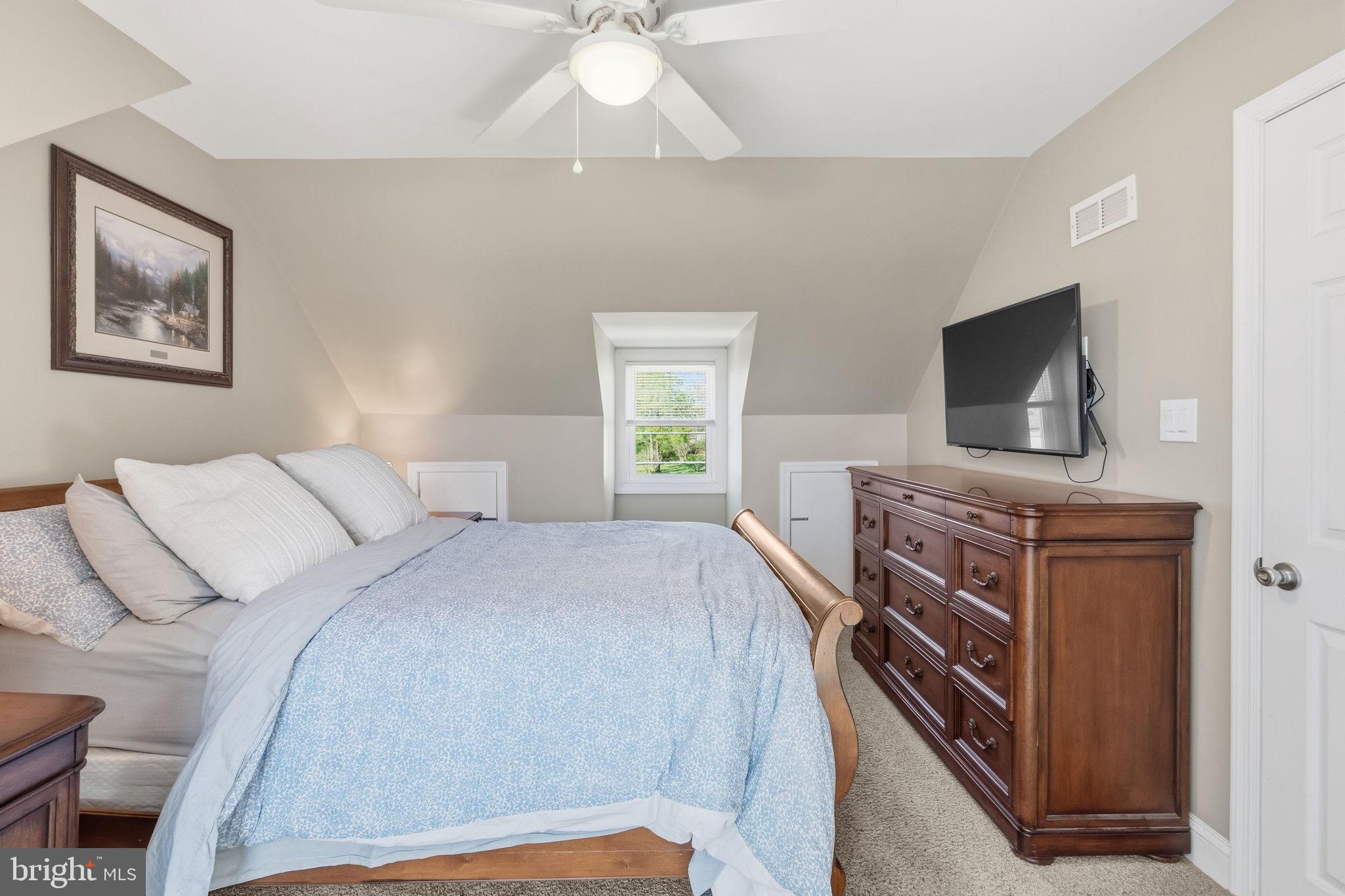 SPRING MOUNT - Residential