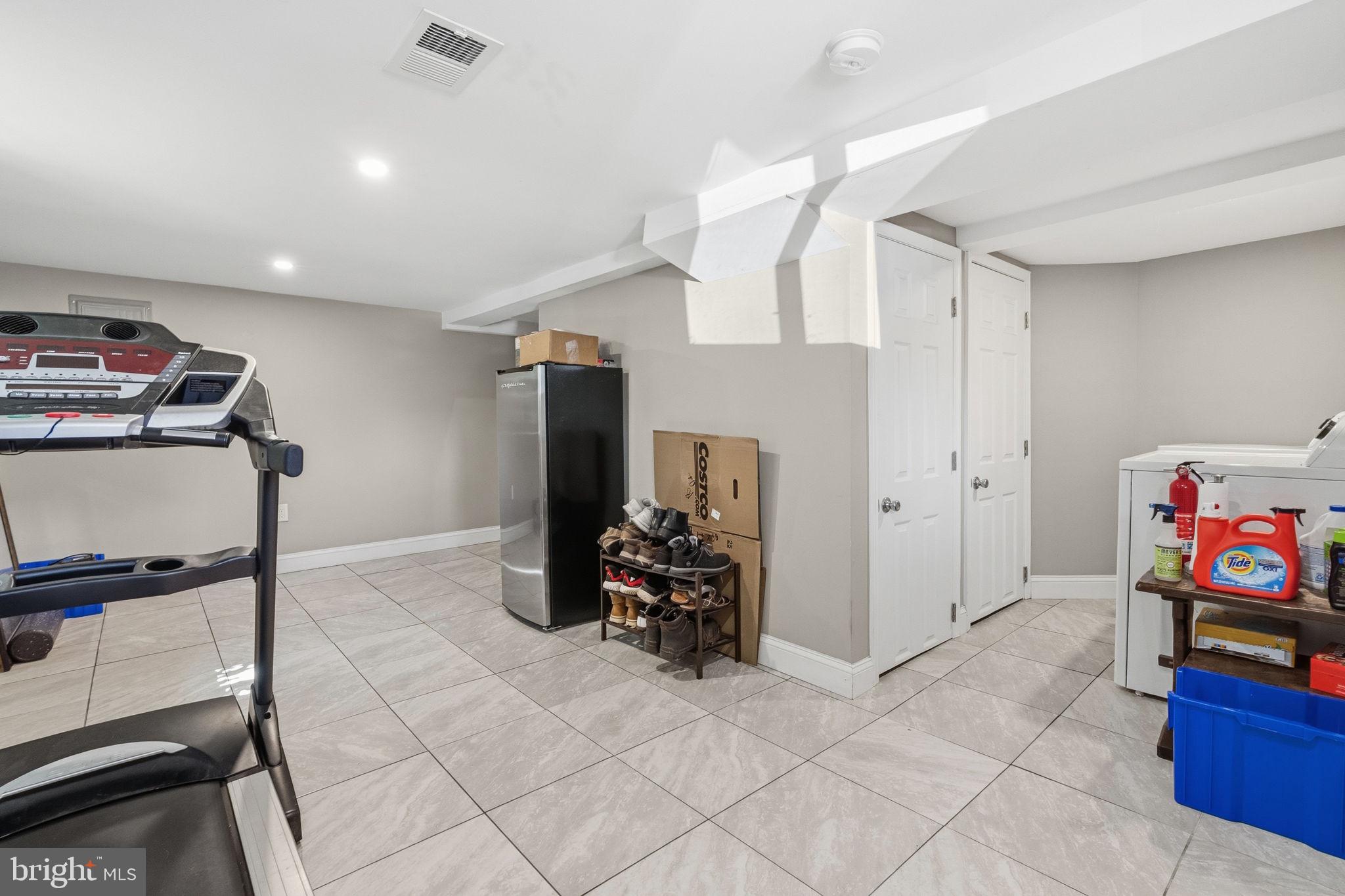 SPRING MOUNT - Residential