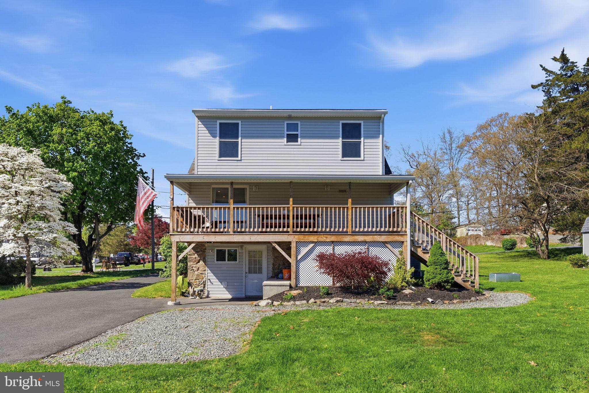 SPRING MOUNT - Residential