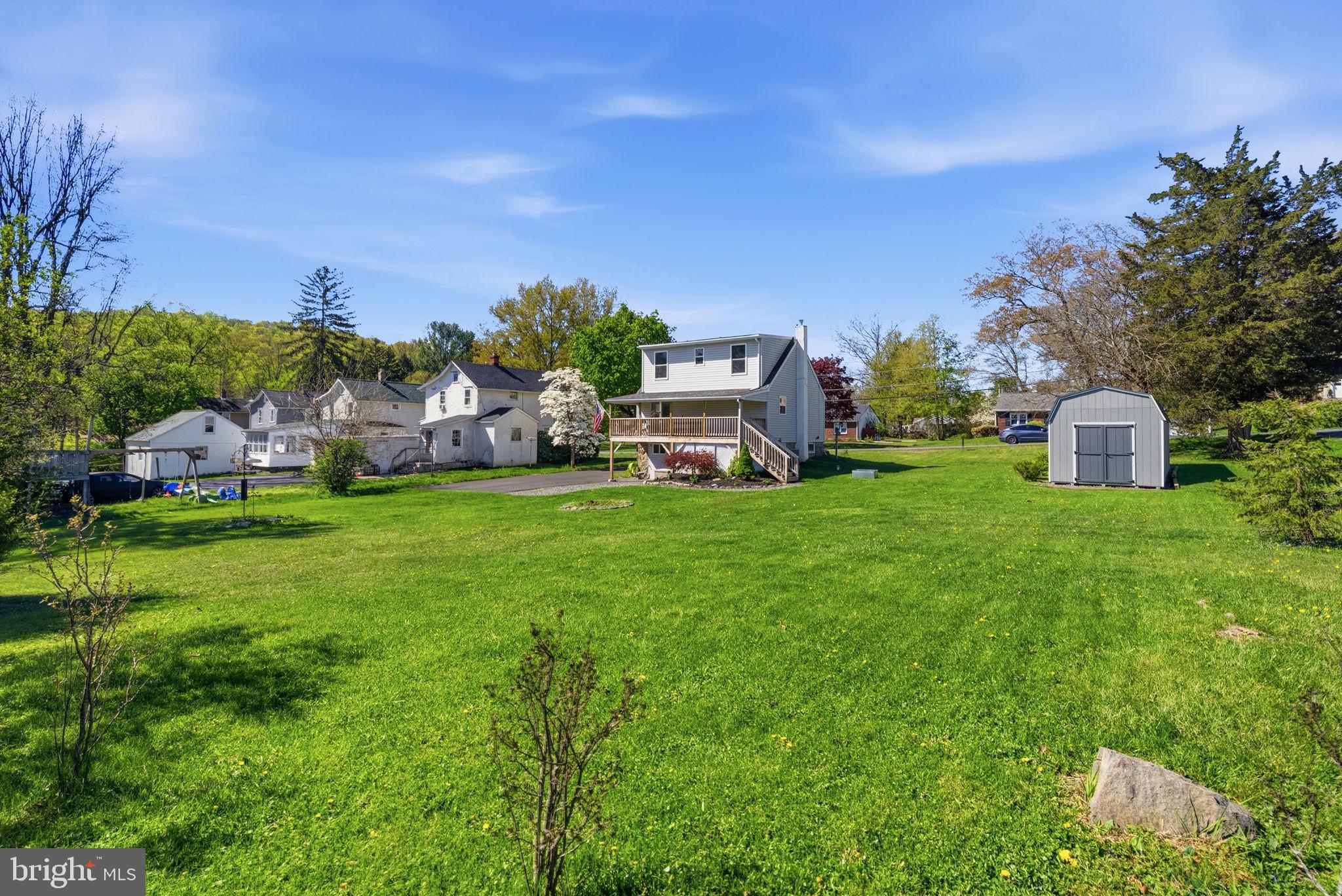 SPRING MOUNT - Residential