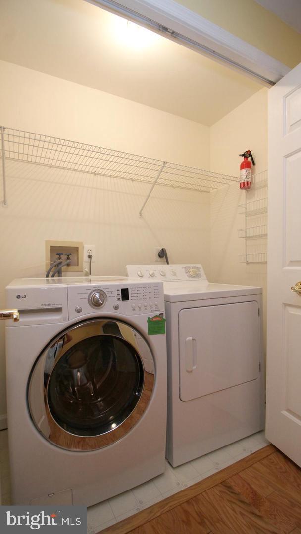 POTOMAC LAKES - Residential Lease