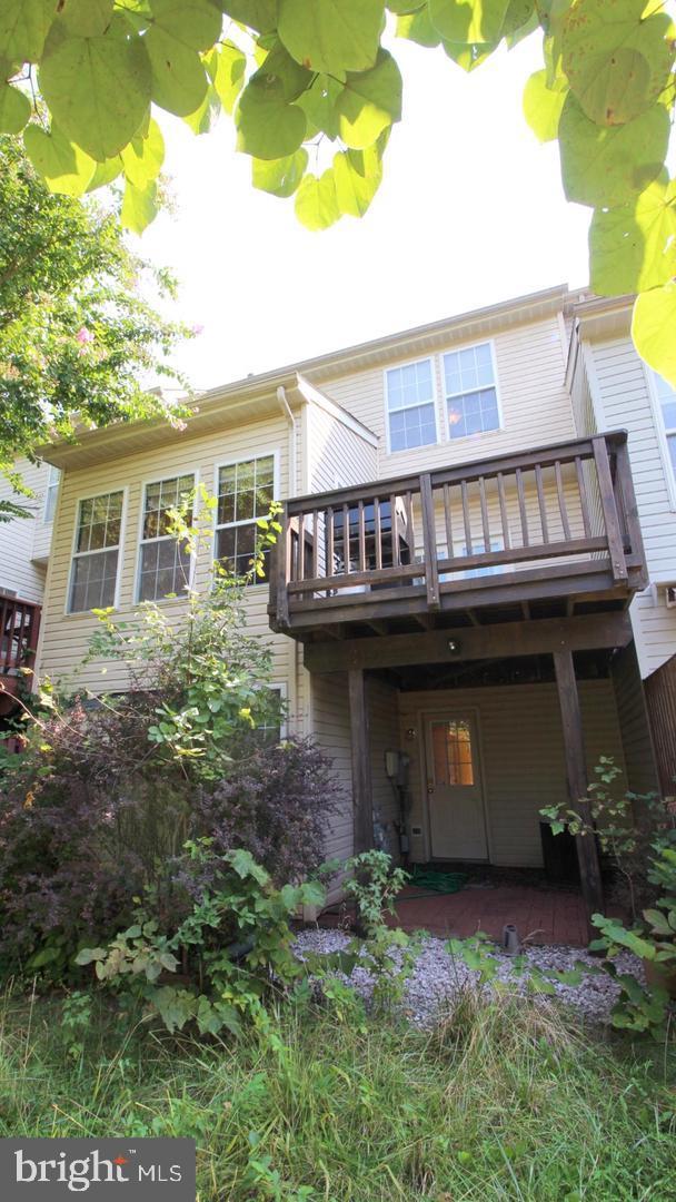 POTOMAC LAKES - Residential Lease