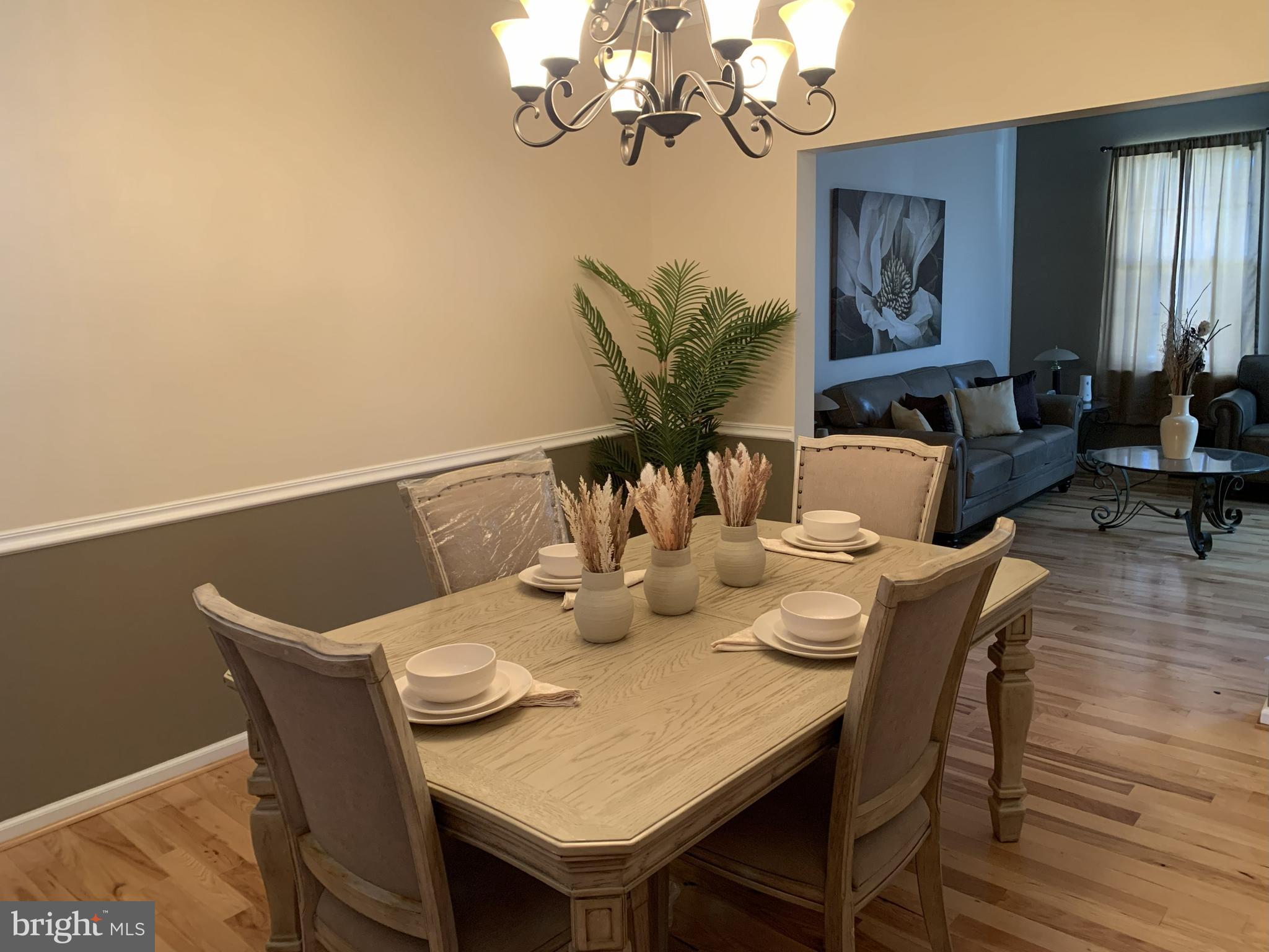 JACKSON HEIGHTS SINGLE FAMILY HOMES - Residential