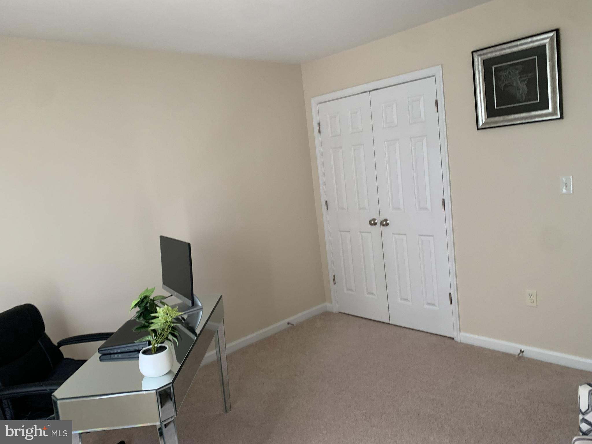 JACKSON HEIGHTS SINGLE FAMILY HOMES - Residential