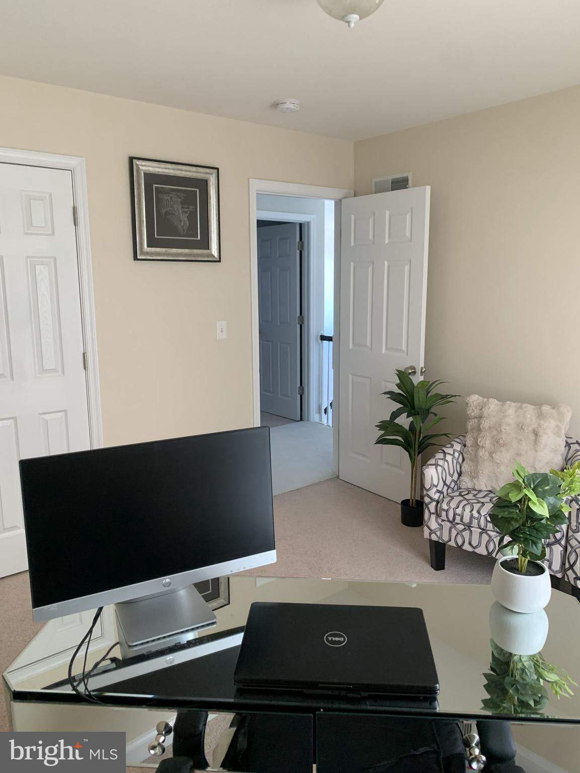 JACKSON HEIGHTS SINGLE FAMILY HOMES - Residential