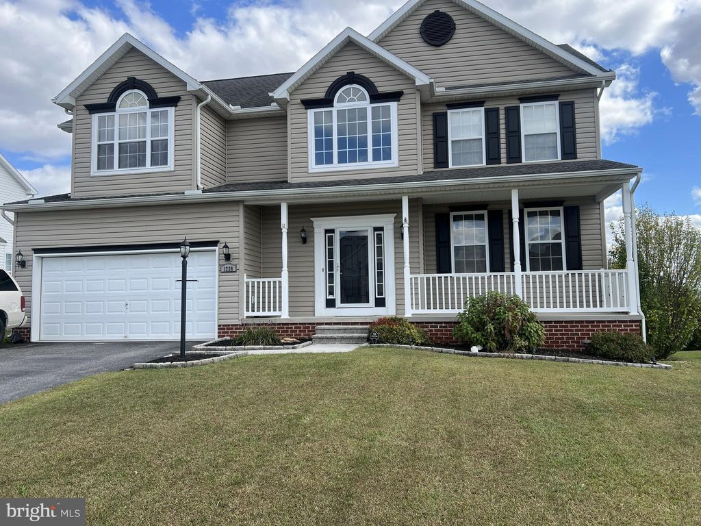 Photo of 1238 Knoll Drive, YORK, PA 17408 (MLS # PAYK2092862)