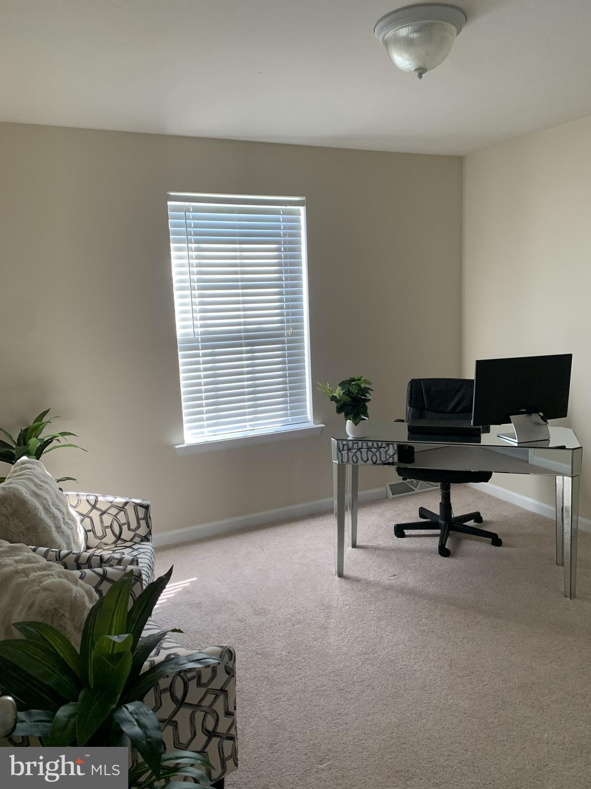 JACKSON HEIGHTS SINGLE FAMILY HOMES - Residential