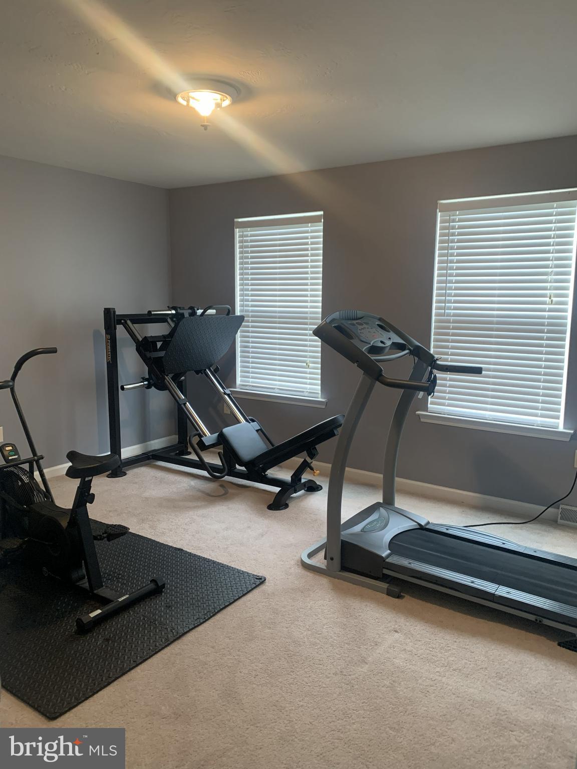 JACKSON HEIGHTS SINGLE FAMILY HOMES - Residential