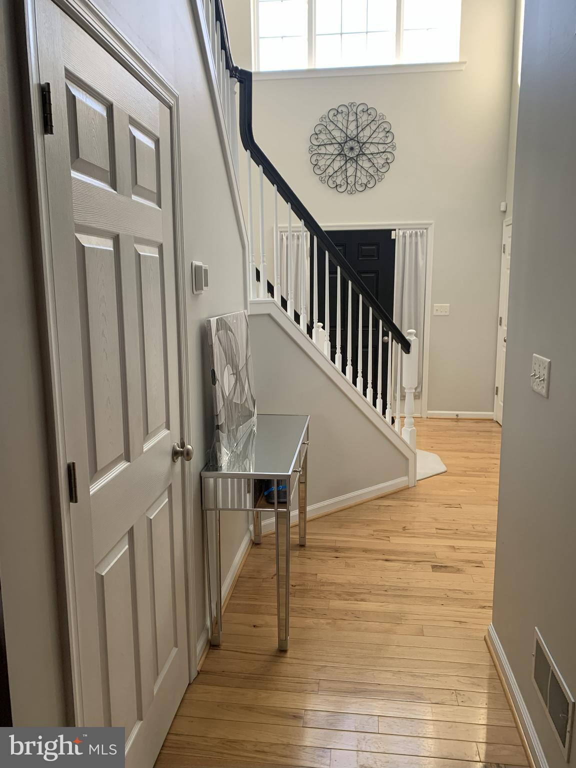 JACKSON HEIGHTS SINGLE FAMILY HOMES - Residential