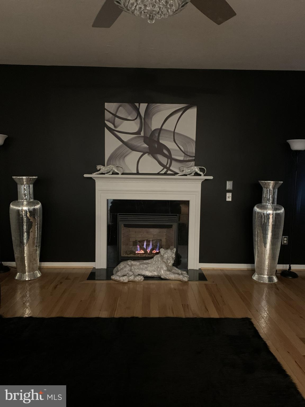 JACKSON HEIGHTS SINGLE FAMILY HOMES - Residential