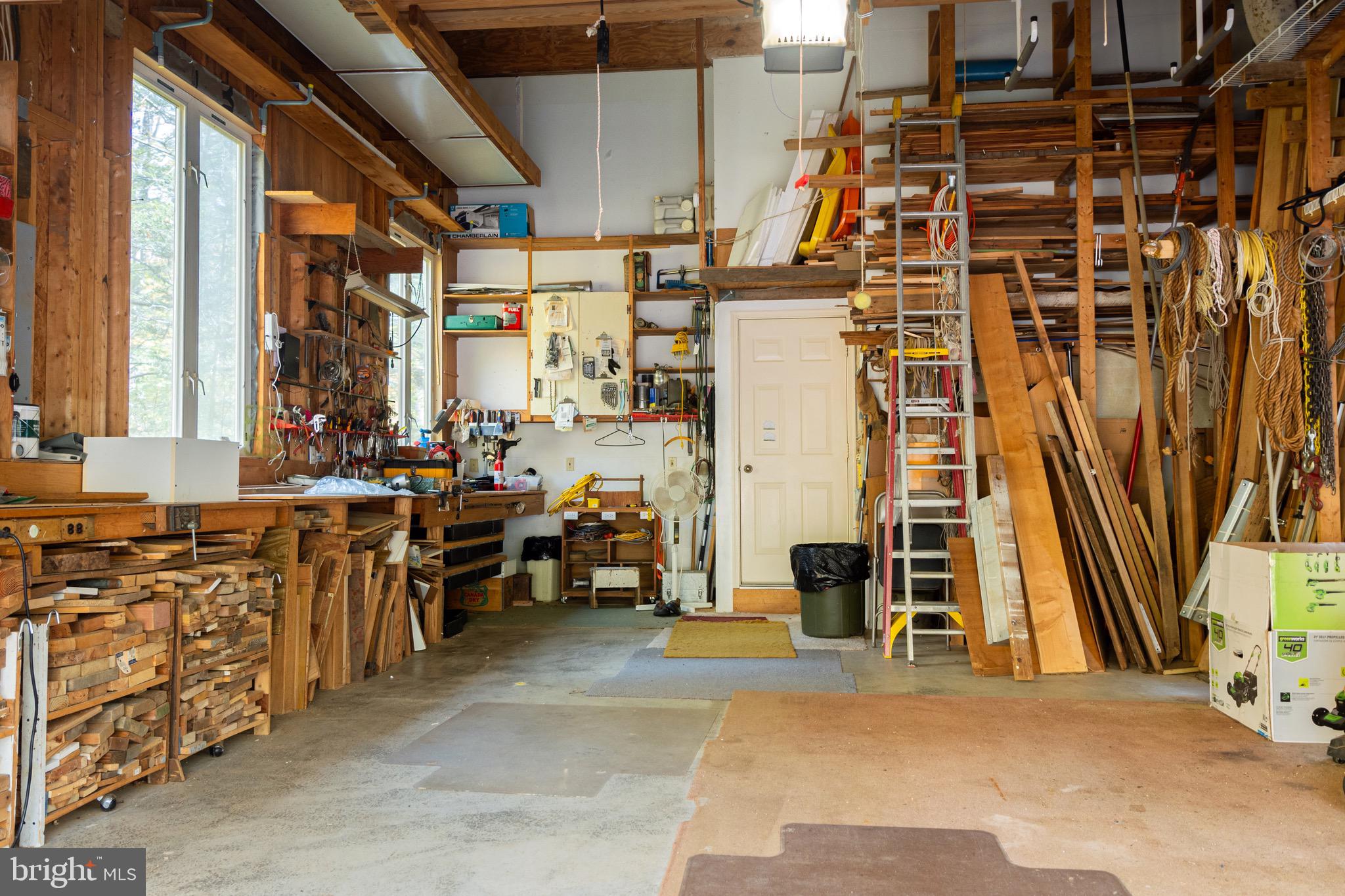 MOYAONE RESERVE - Residential