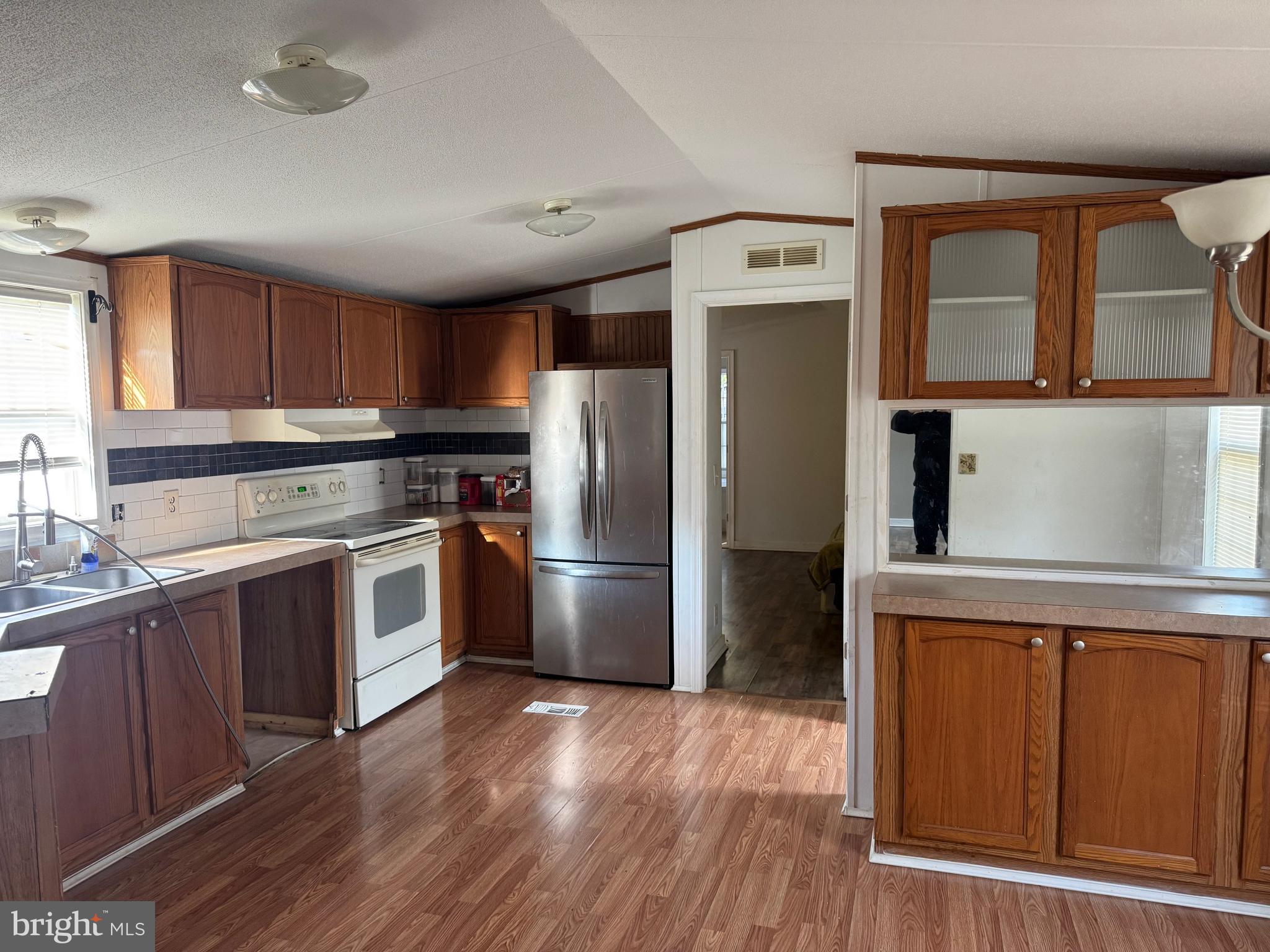 G&G COMMUNITIES - Residential