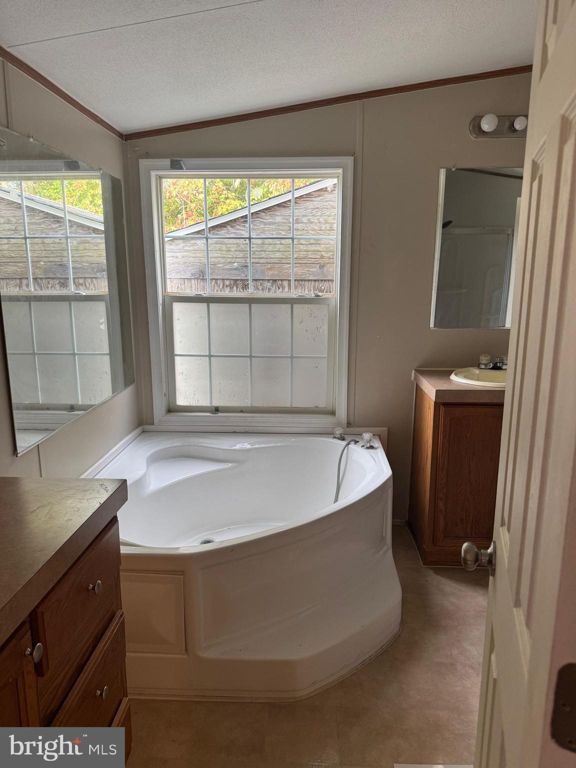 G&G COMMUNITIES - Residential