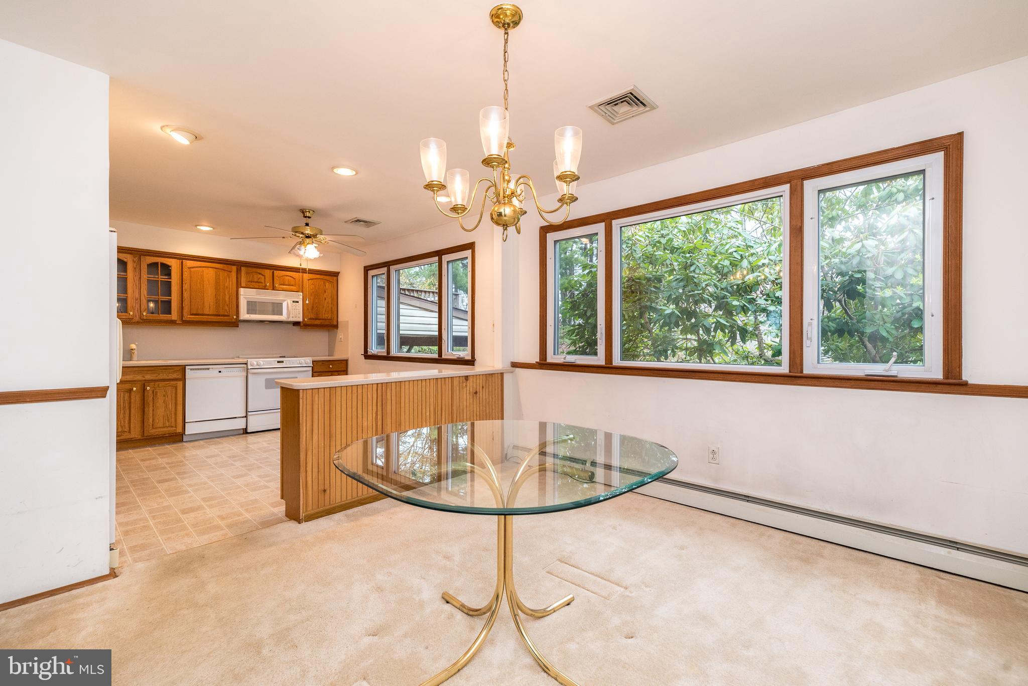 FOX HILL FARMS - Residential