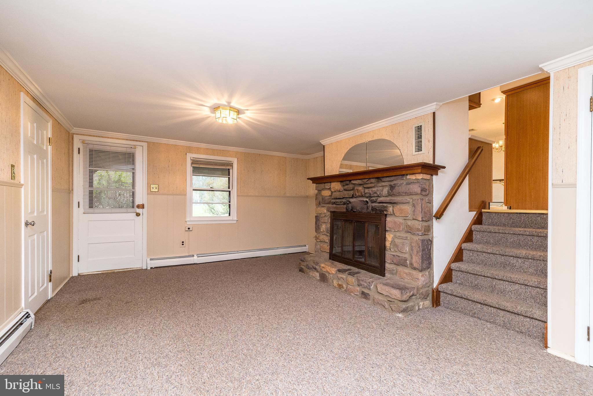 FOX HILL FARMS - Residential