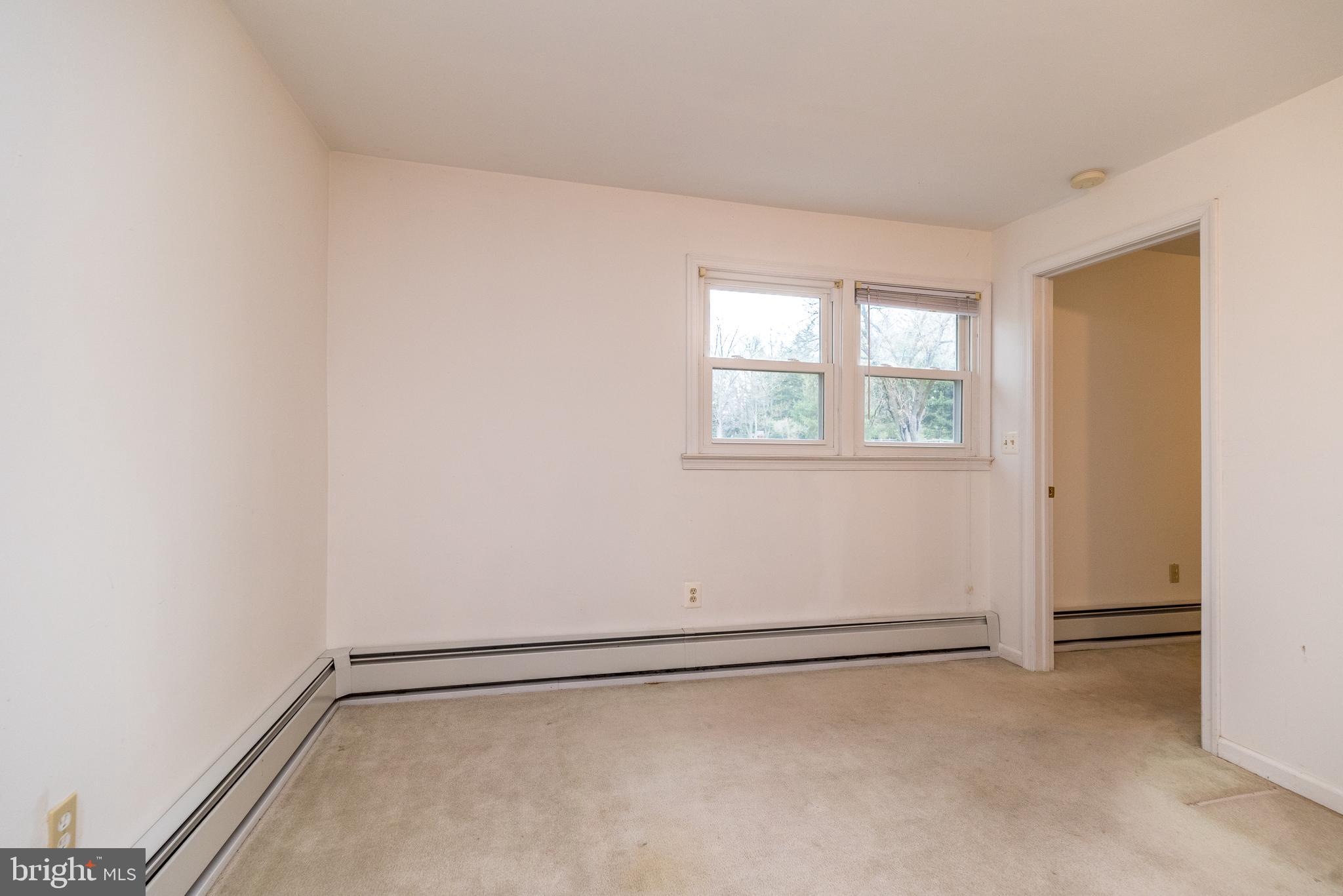 FOX HILL FARMS - Residential