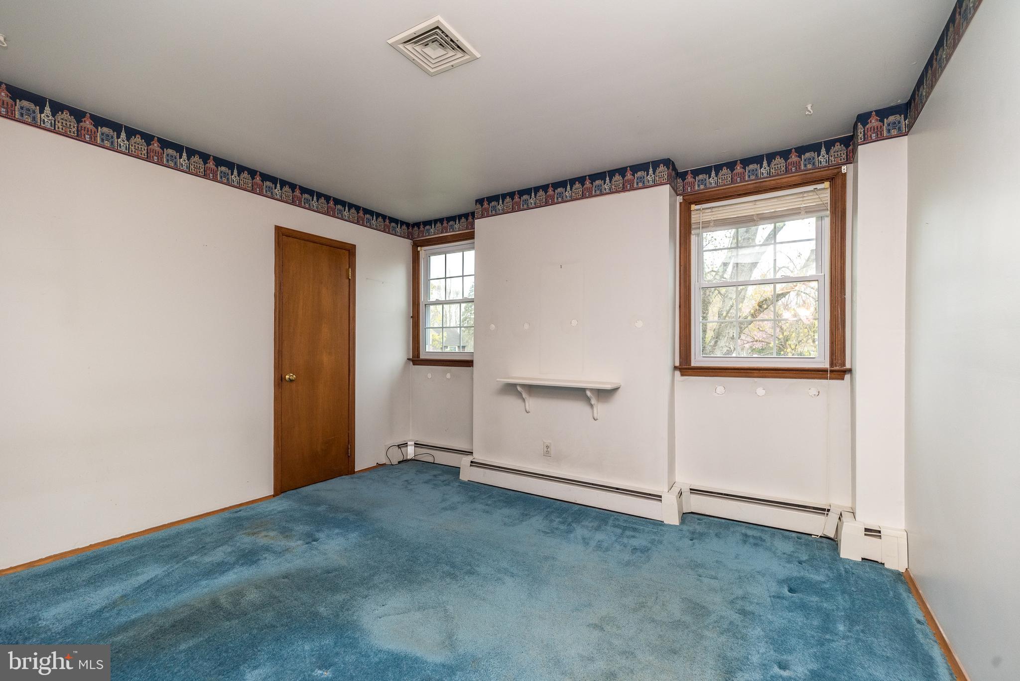 FOX HILL FARMS - Residential