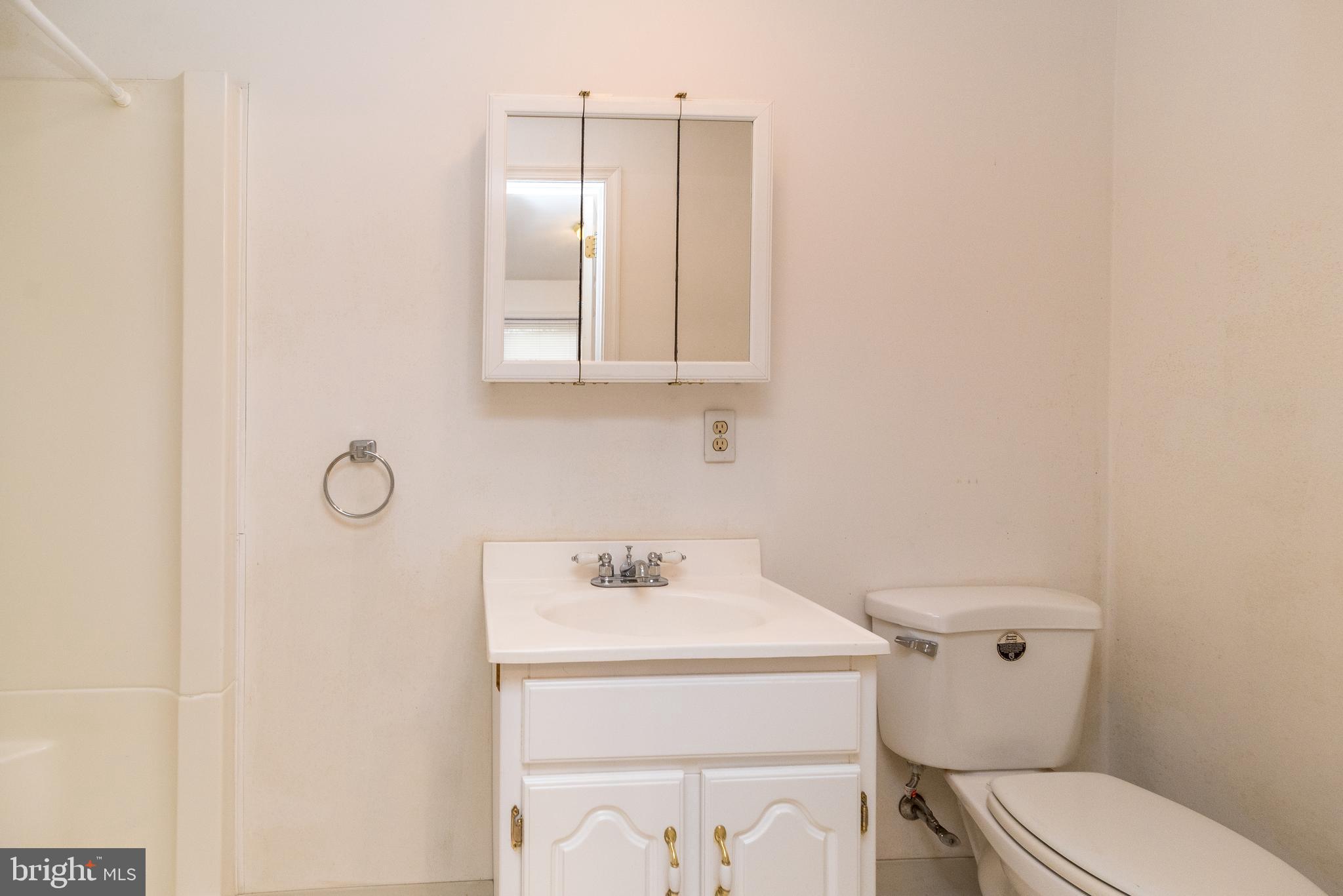 FOX HILL FARMS - Residential