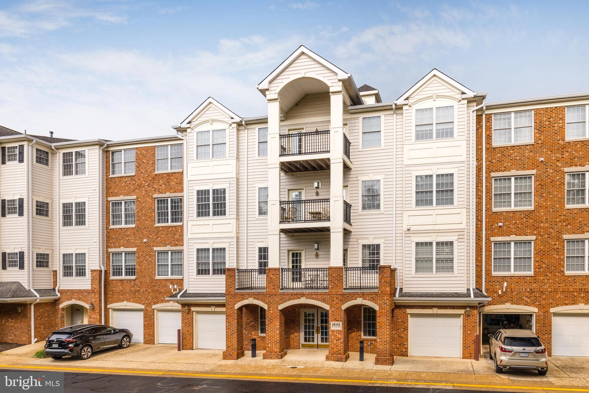 CENTRAL PARKE AT LOWES ISLAND - Residential