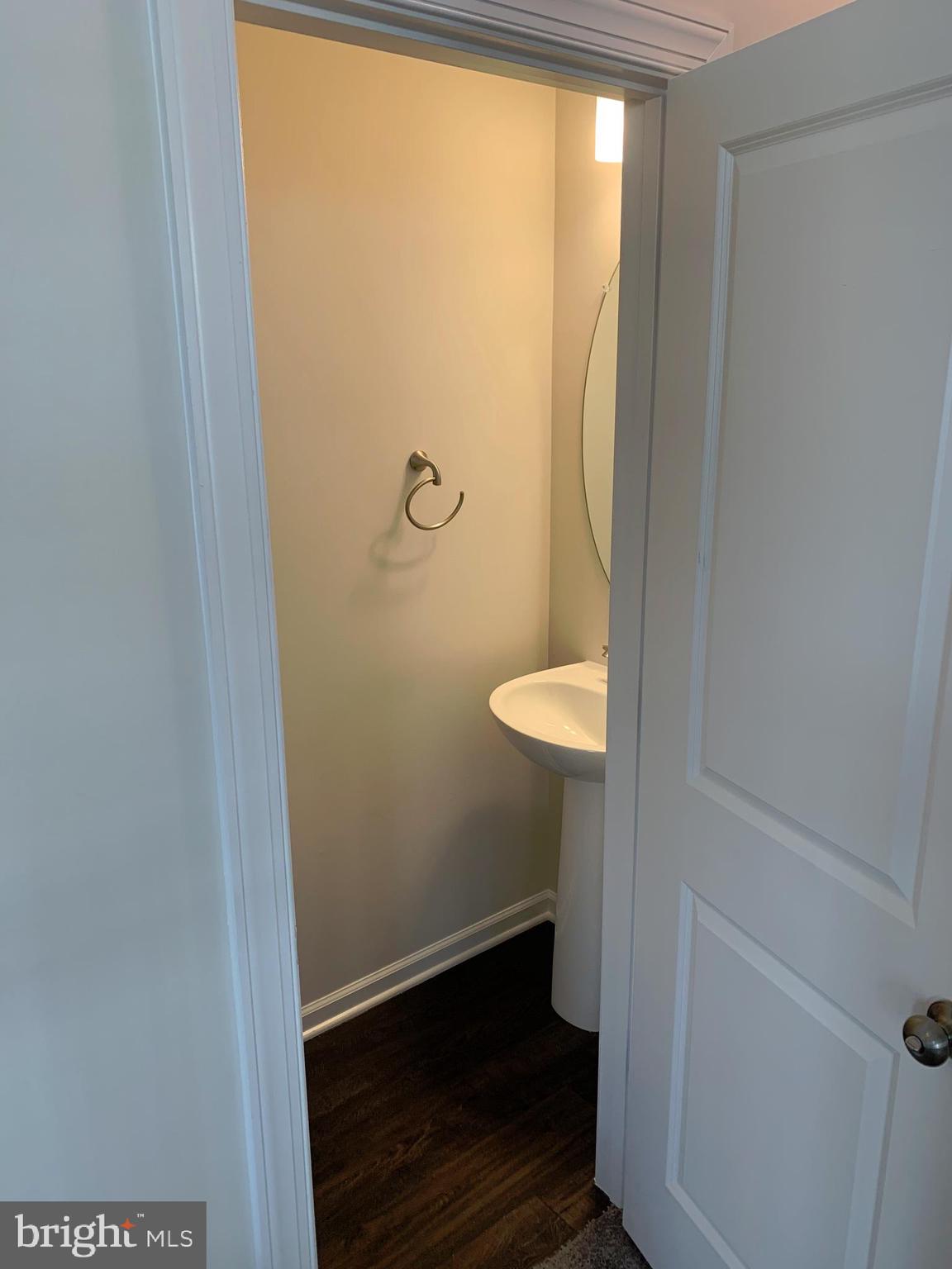 WESTVIEW SOUTH - Residential Lease