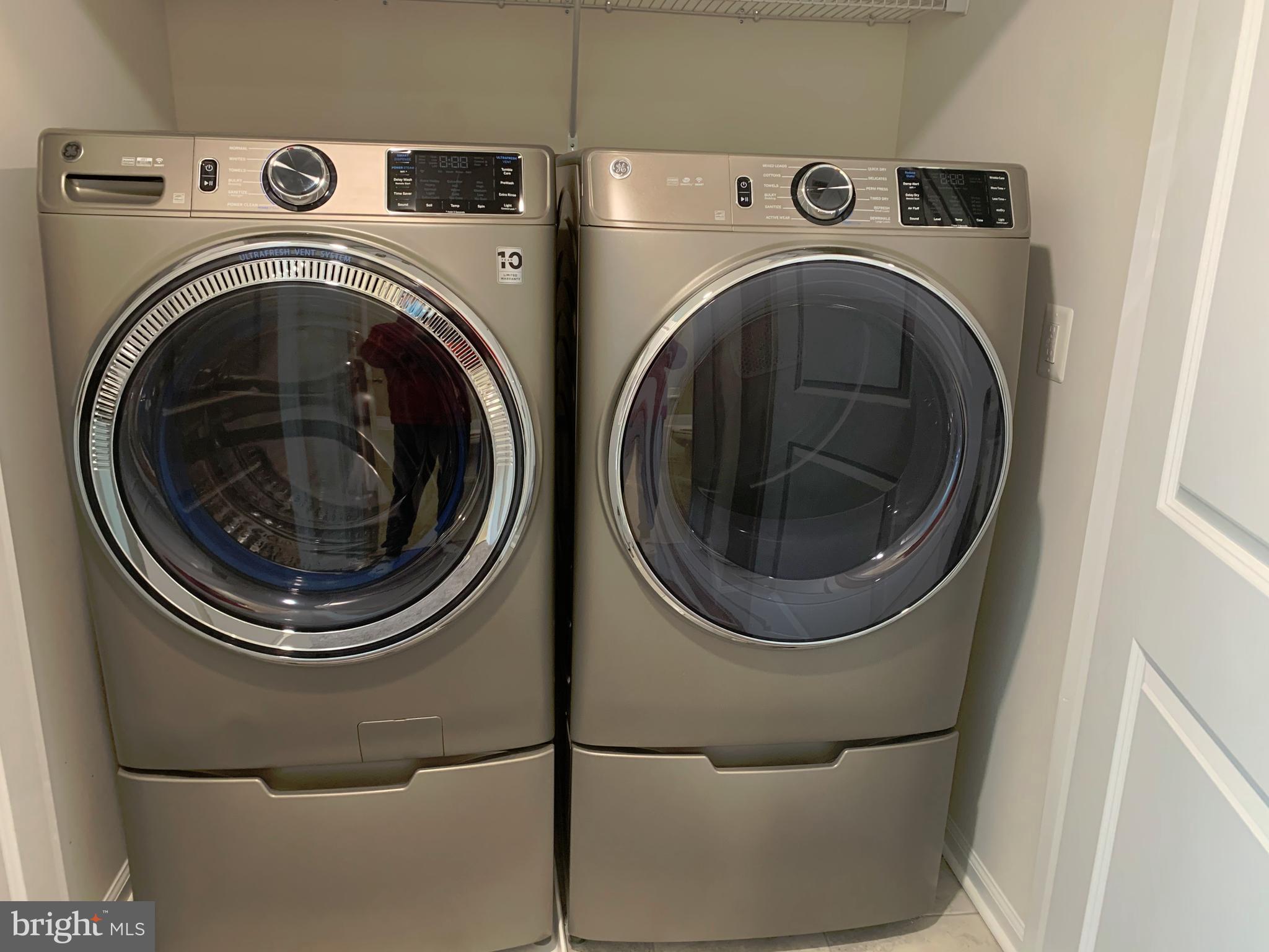 WESTVIEW SOUTH - Residential Lease