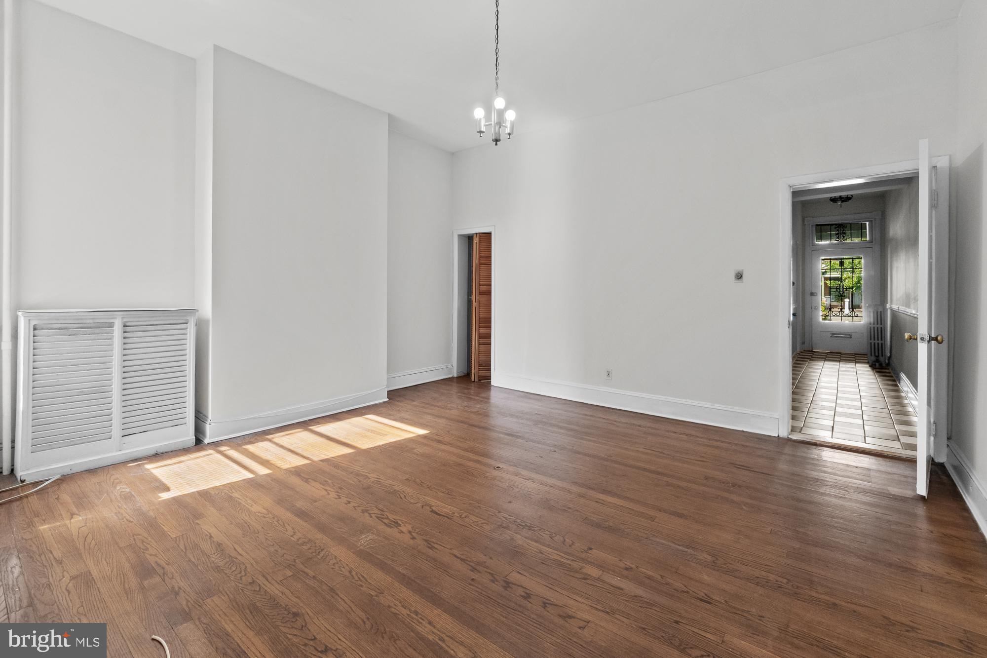 CHARLES VILLAGE - Residential Lease