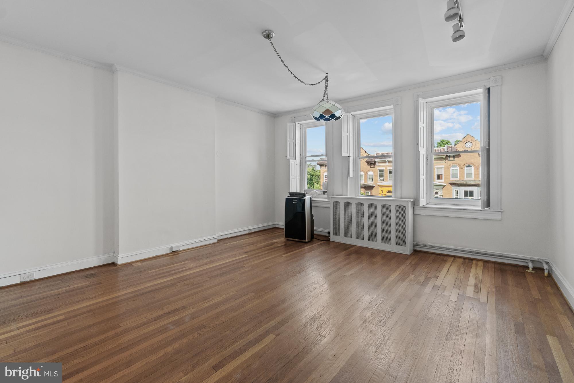 CHARLES VILLAGE - Residential Lease
