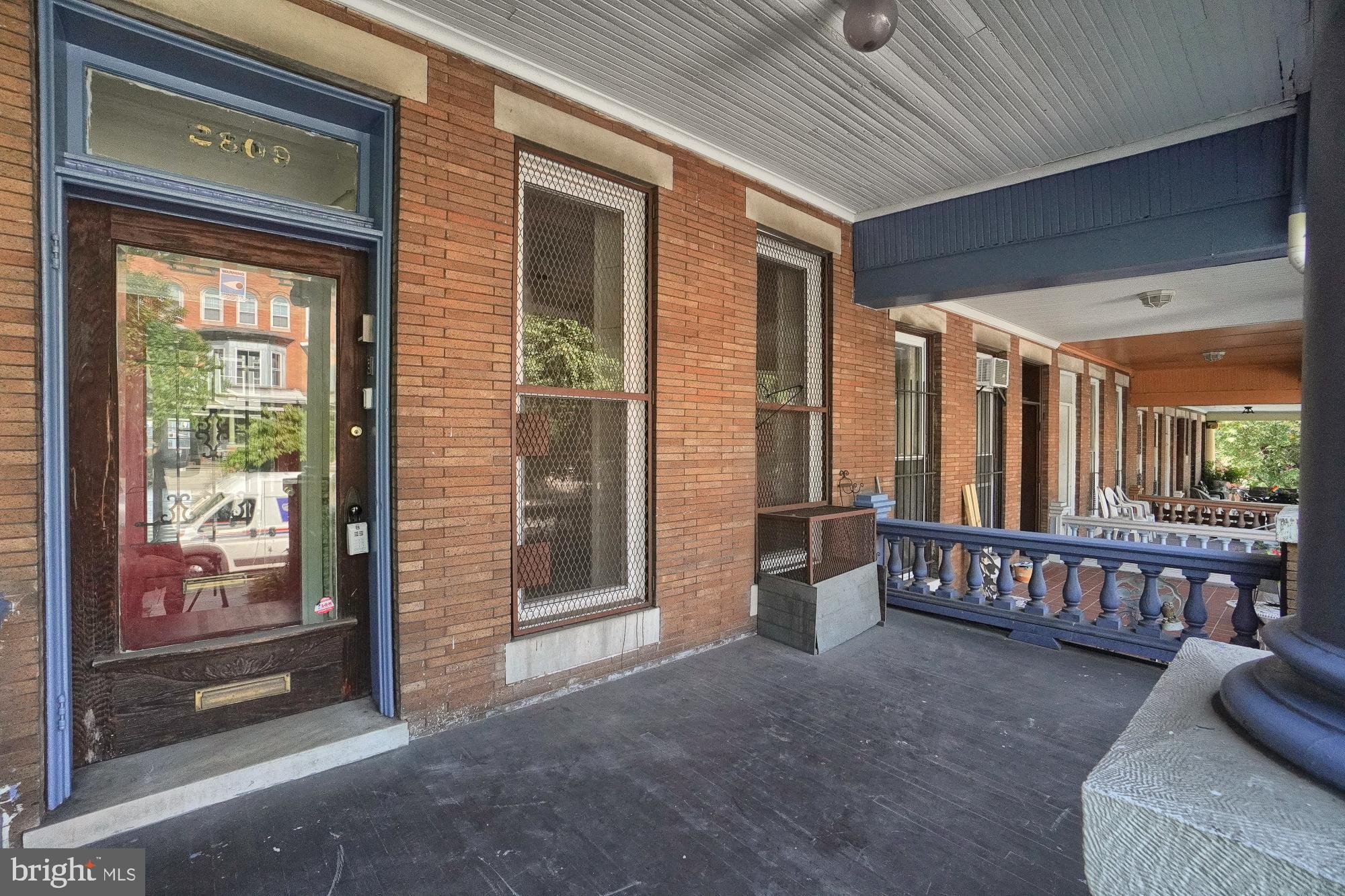 CHARLES VILLAGE - Residential Lease